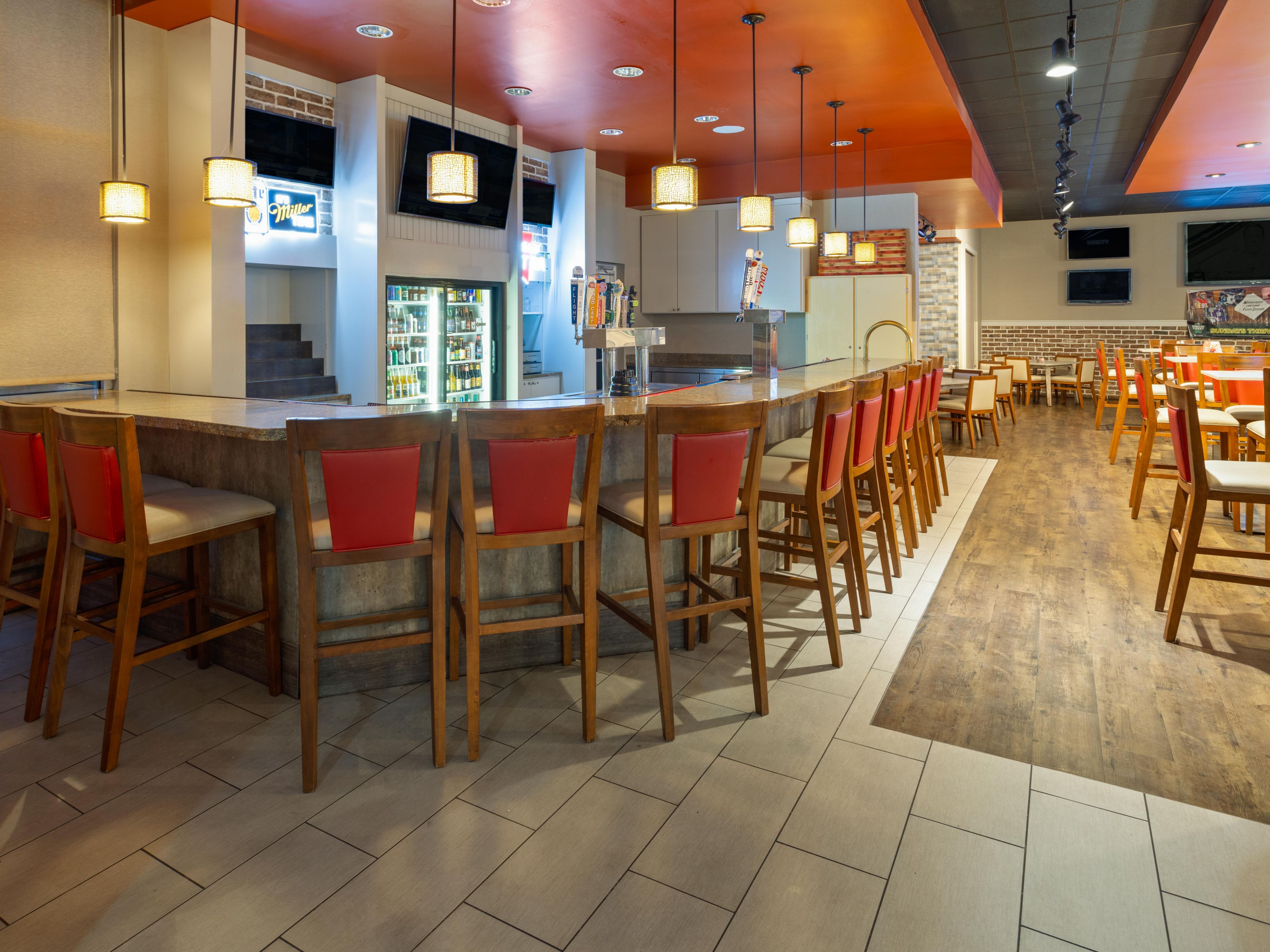 We proudly feature the Alumni House Sports Bar and Grill. With over 27 HD TV's all tuned to sports, even if you are not the world's greatest sports fan, you can score some of the finest cuisine around, as well as a huge variety of craft beer.
