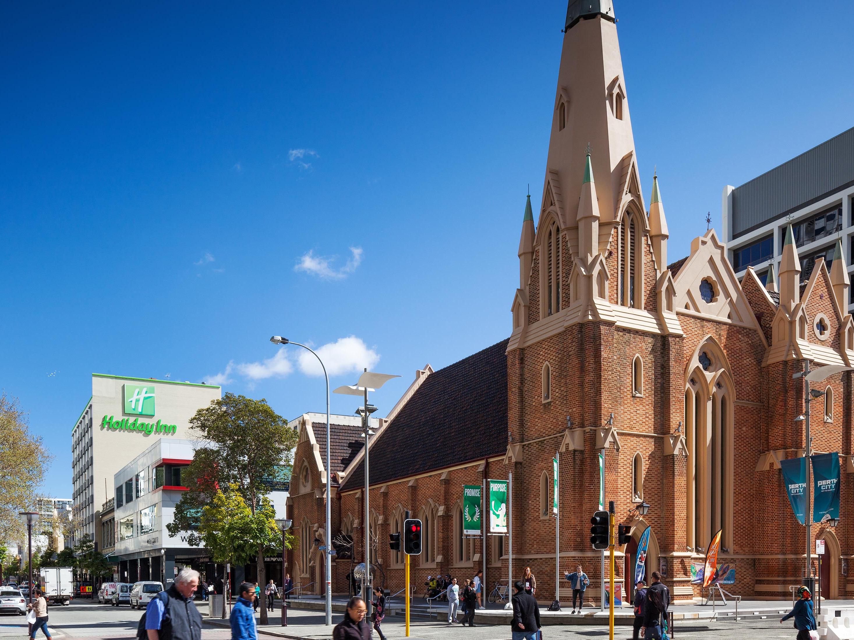 Our hotel is perfectly situated in a transport hassle free zone! Jump on the free Red Cat at the hotel’s doorstep for easy transport to Perth Arena and many other attractions. Or conveniently walk just 3 minutes to the train & bus station to take your out further. It's the perfect location to access the best of the city, Elizabeth Quay and more!