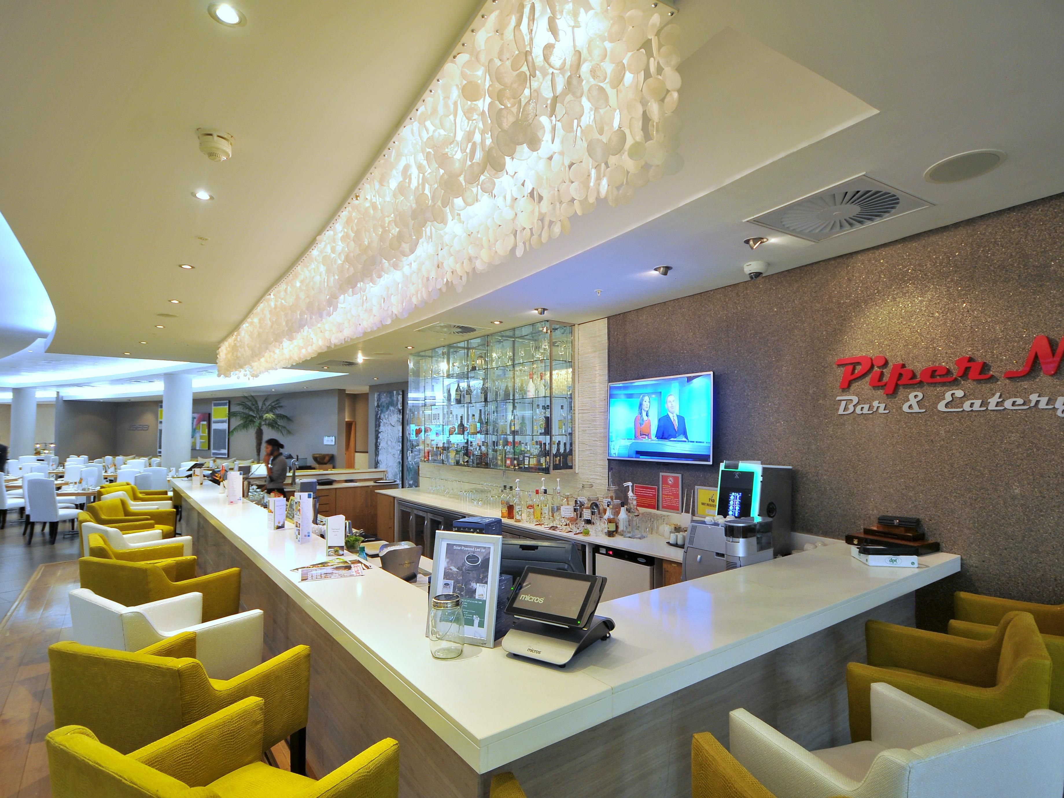 With your family, friends and loved ones, enjoy a chill out time at PIPER NAVAJO Bar. 50% off a selection of drinks plus a snacks menu available.