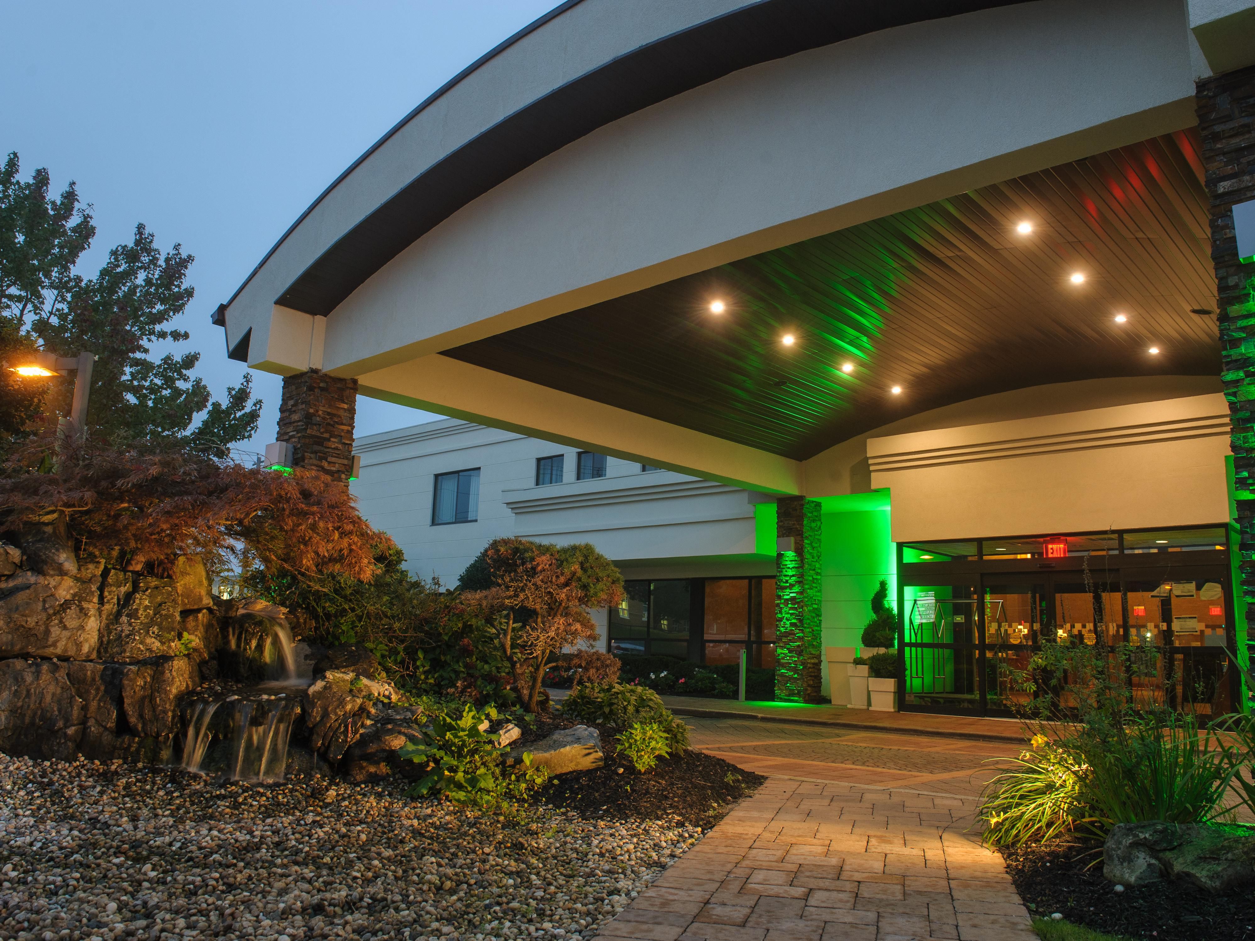 We offer our guests free parking to ensure a hassle-free, stress-free stay. With our complimentary parking, you never have to worry about trying to find a spot or high parking fees. Save time and money when you stay with us.