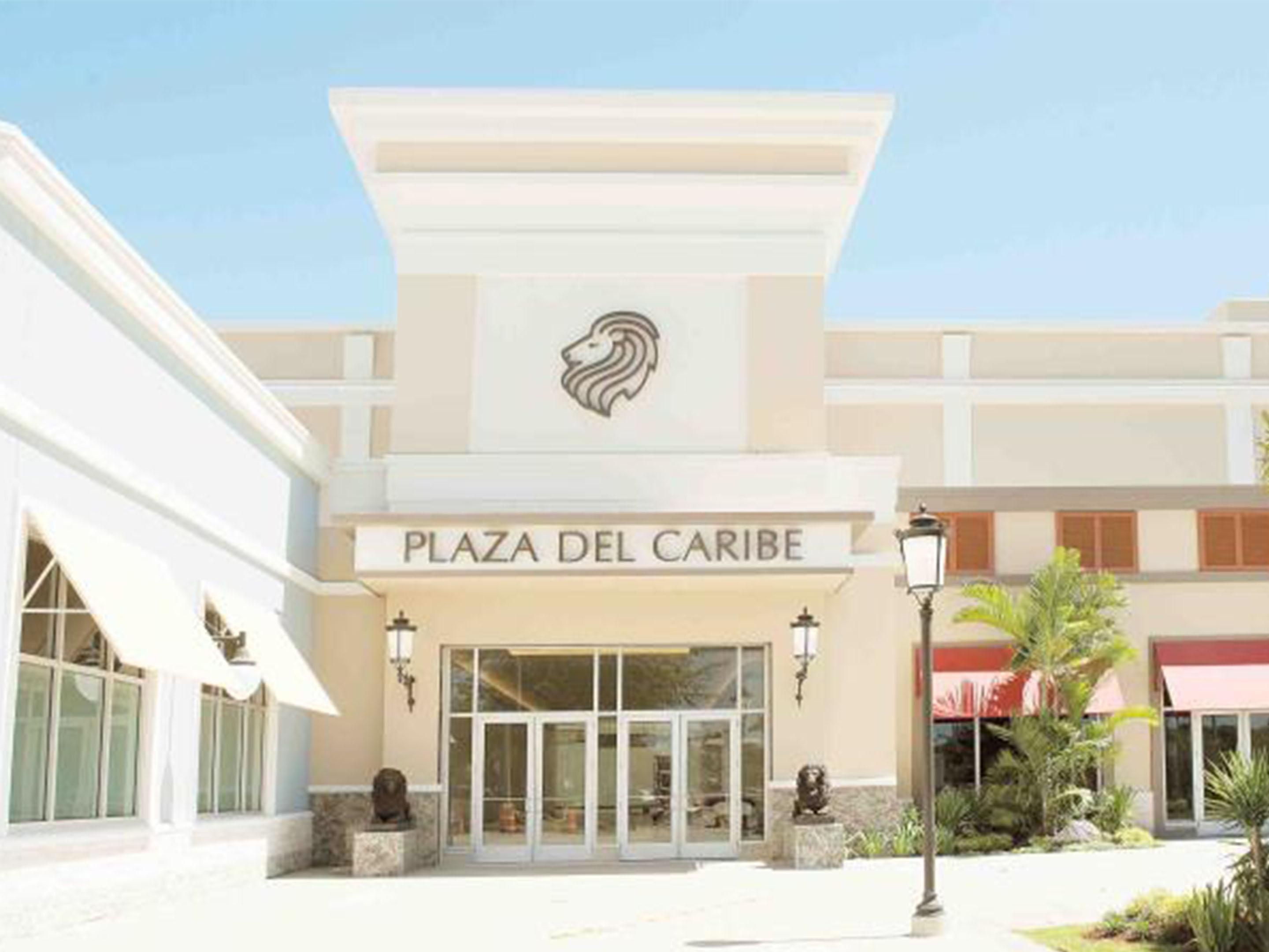 Like to shop? Then make sure to visit Plaza del Caribe! It’s the largest mall in southern Puerto Rico and includes popular department stores such as JCPenney, Macy’s and Sears. You’ll also enjoy the center’s distinctive architecture and the various works of art that are distributed throughout the entire mall.