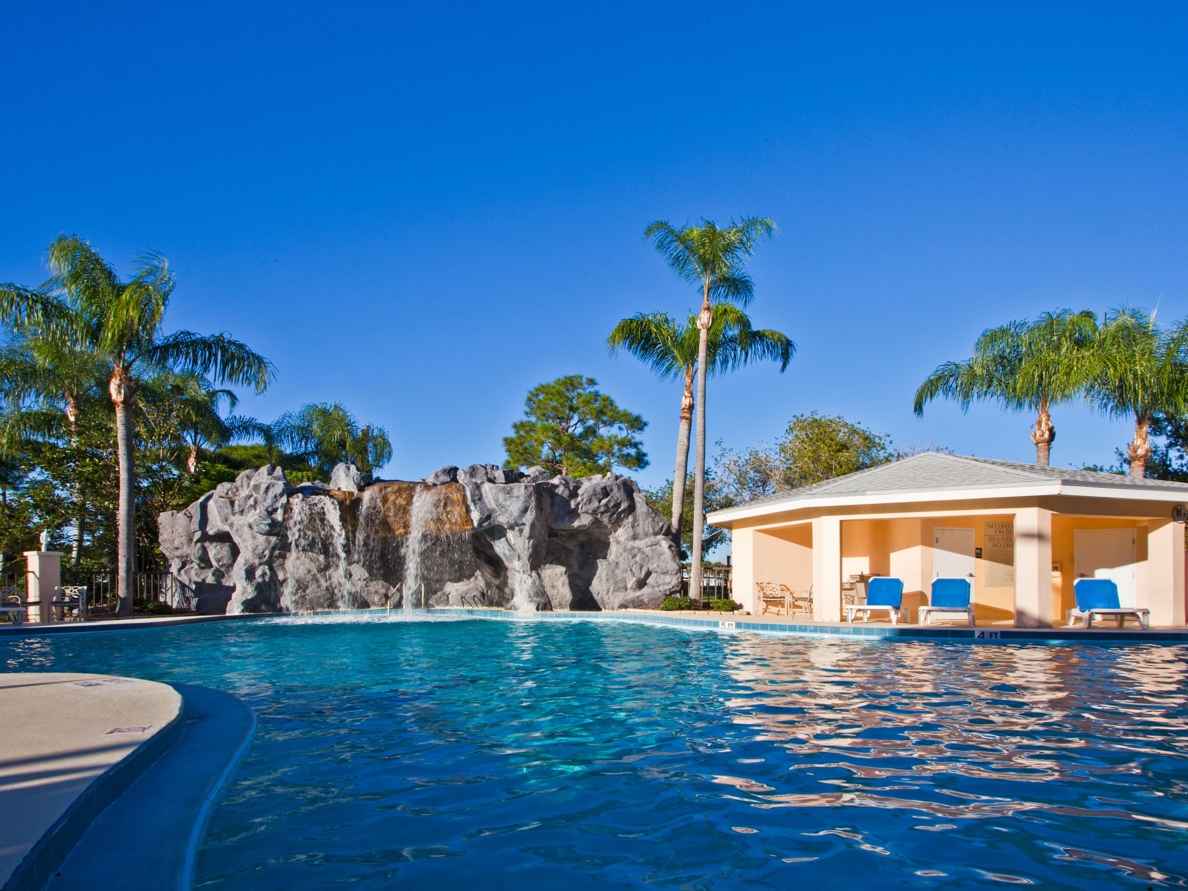Have a morning or afternoon dip in our outdoor pool.