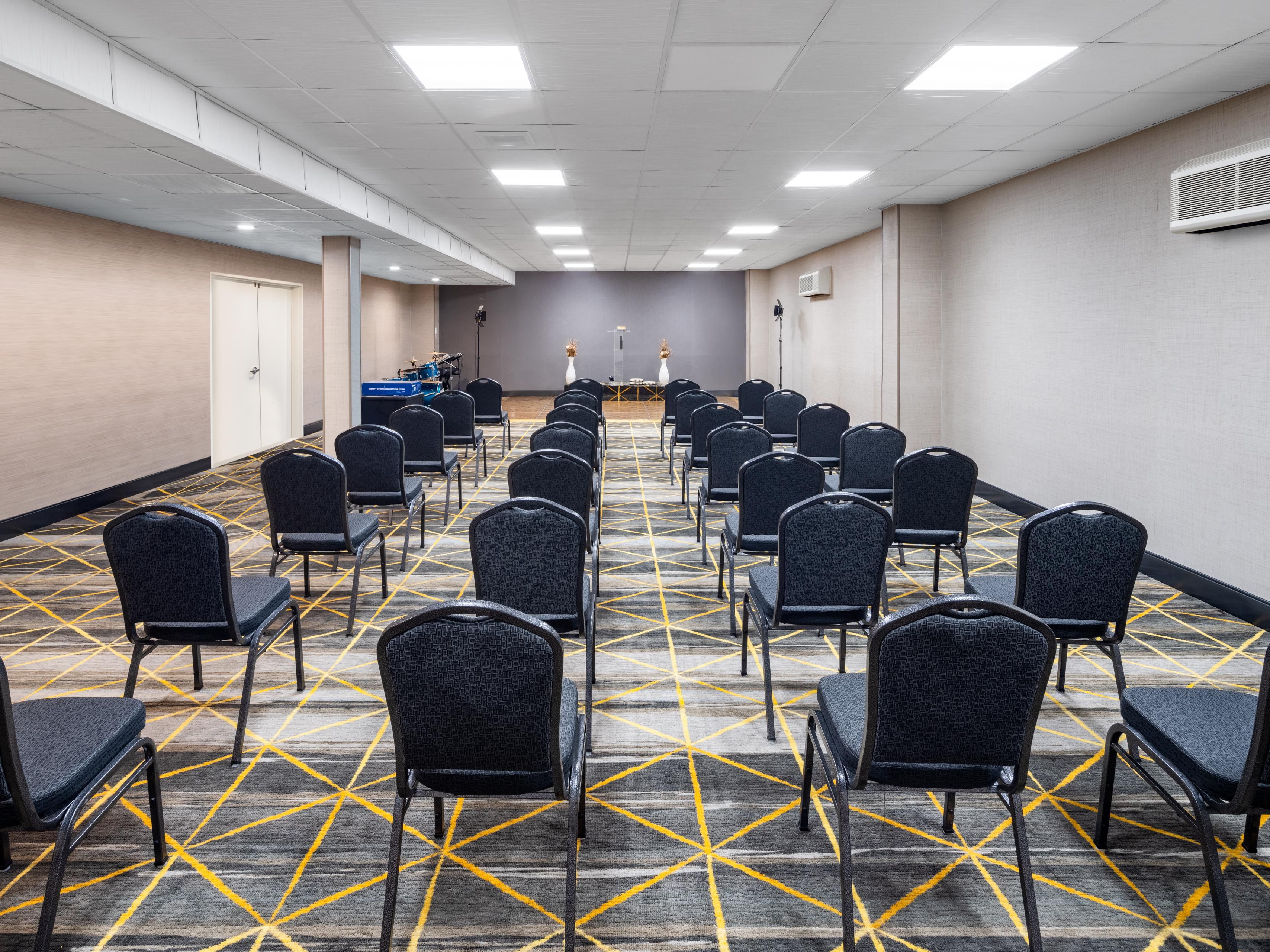 With 10,000 sq ft of flexible space, consisting of six meeting rooms and one grand ballroom, our hotel is ideal for hosting corporate functions, weddings, family reunions, and celebrations for any occasion. Our state-of-the-art facilities and dedicated staff transform ordinary gatherings into extraordinary events.