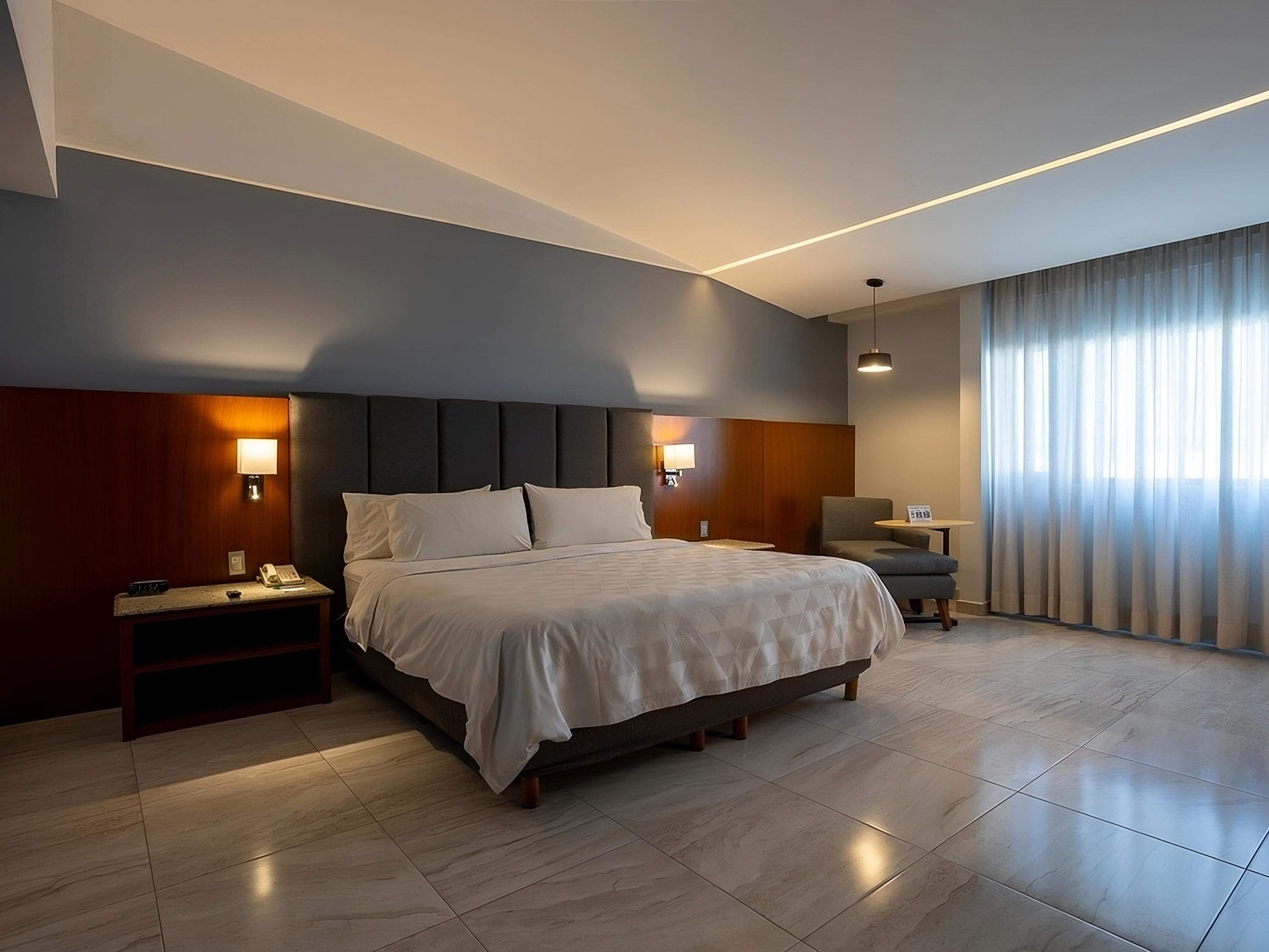 king bed