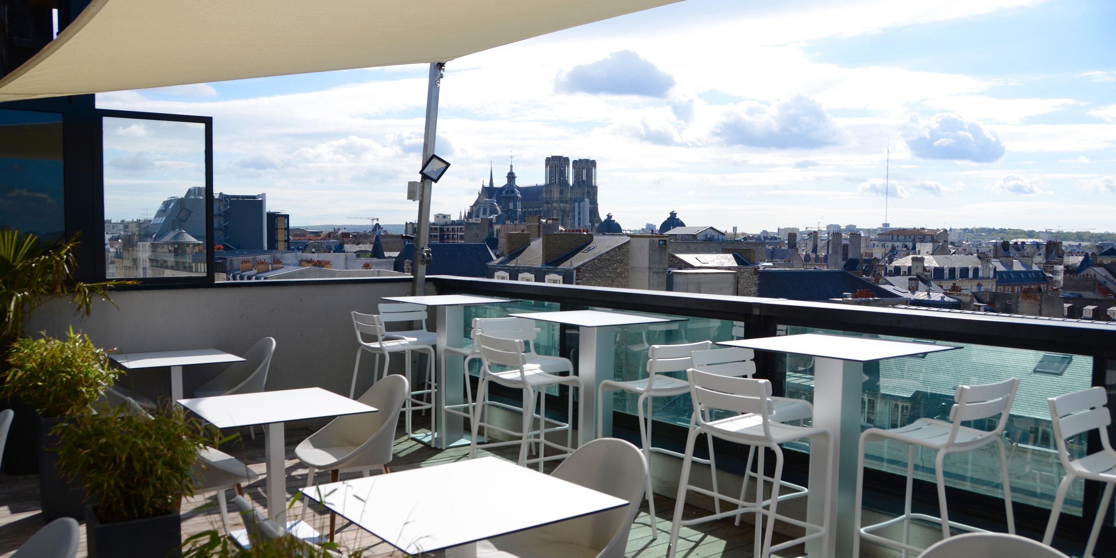Rooftop terrace of the restaurant and bar, on the 7th floor