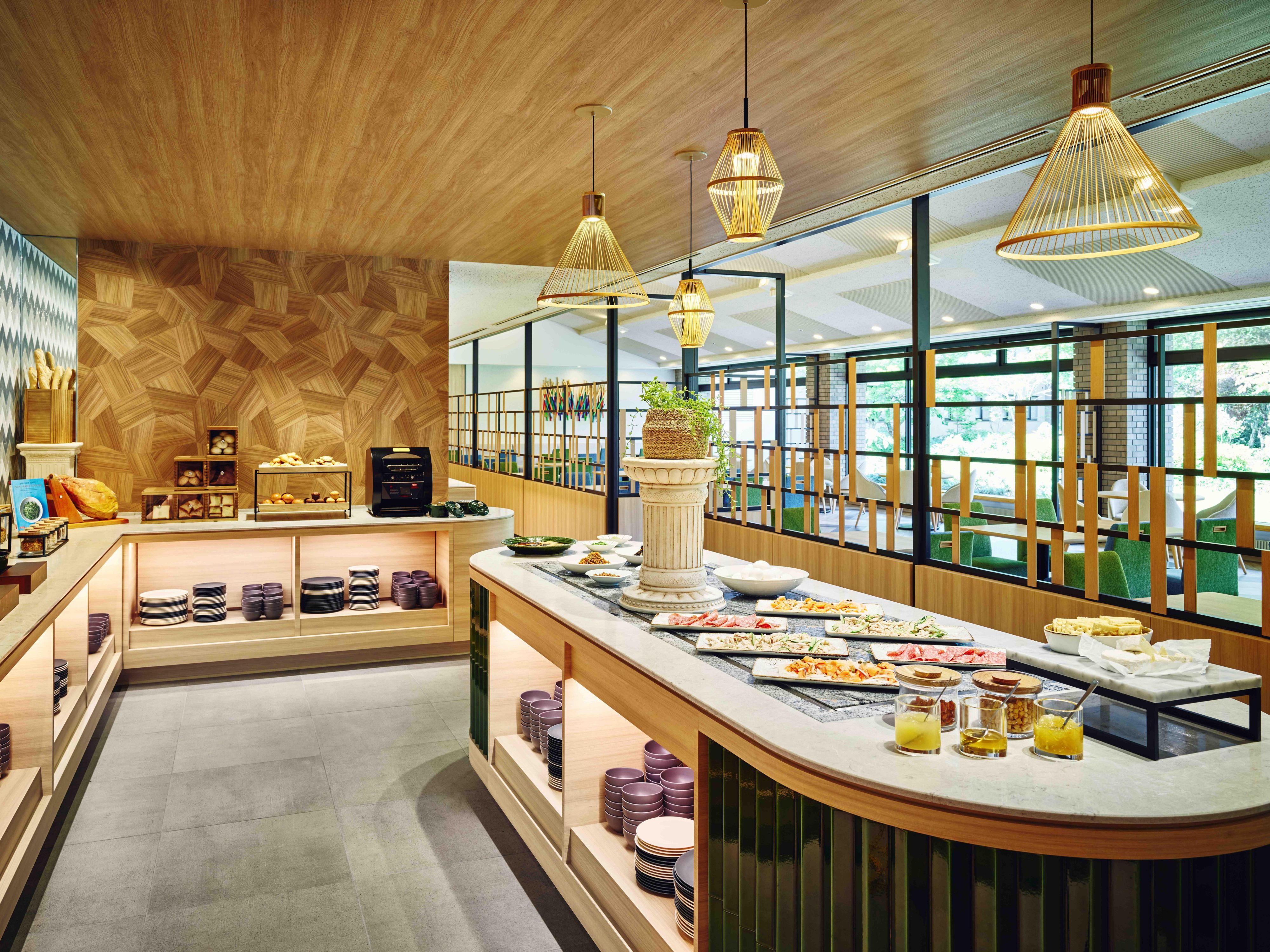 Foggi Forest Dining is a buffet-style restaurant in the heart of the forest, showcasing the vibrant flavors of highland vegetables. Enjoy dishes expertly crafted by our chefs. The name "Fodge" symbolizes mist—this very moment. In this unique setting, we invite you to savour and cherish these unforgettable flavors as part of your journey.