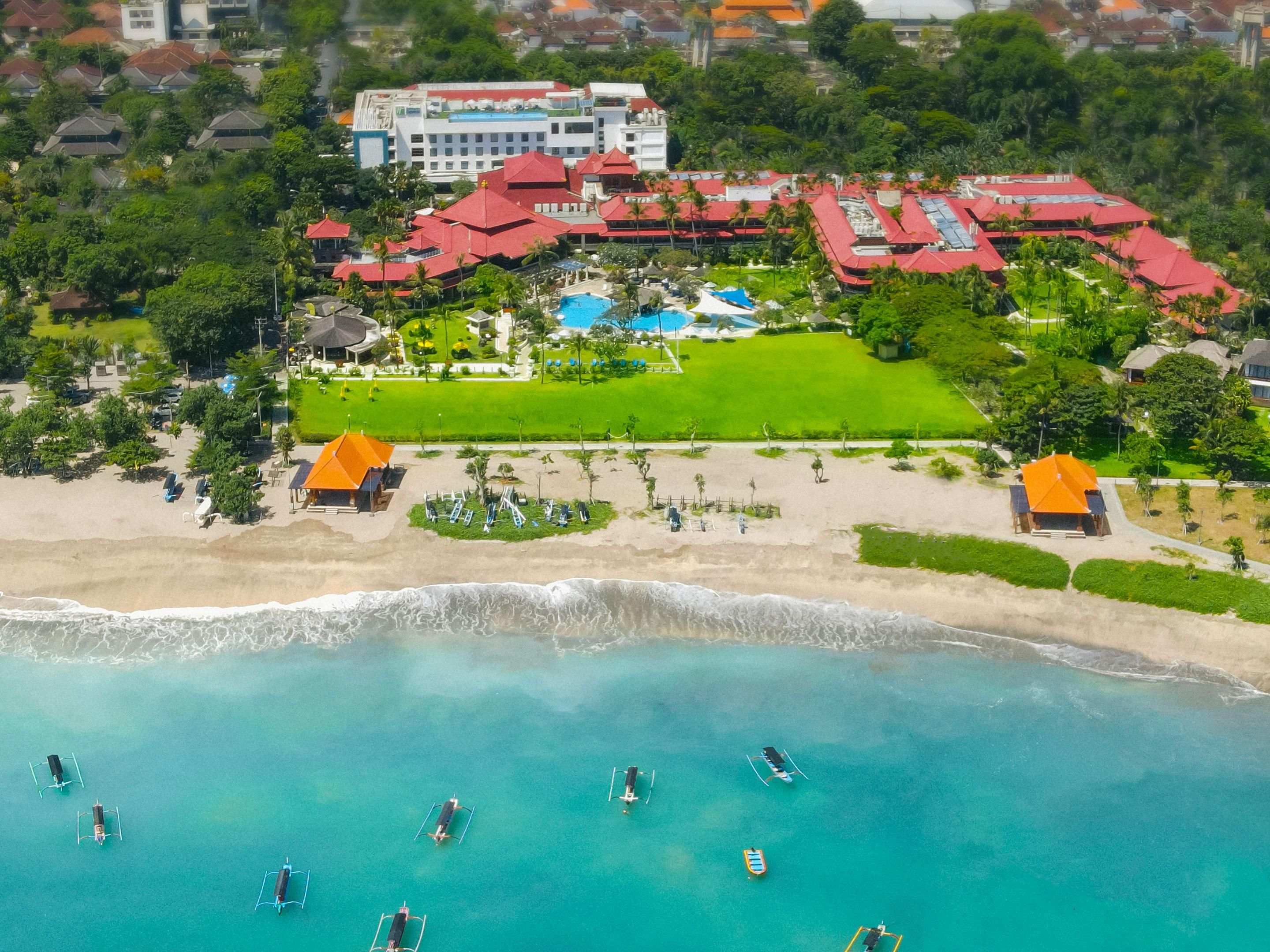 Holiday Inn Resort Bali 8828153819 4x3