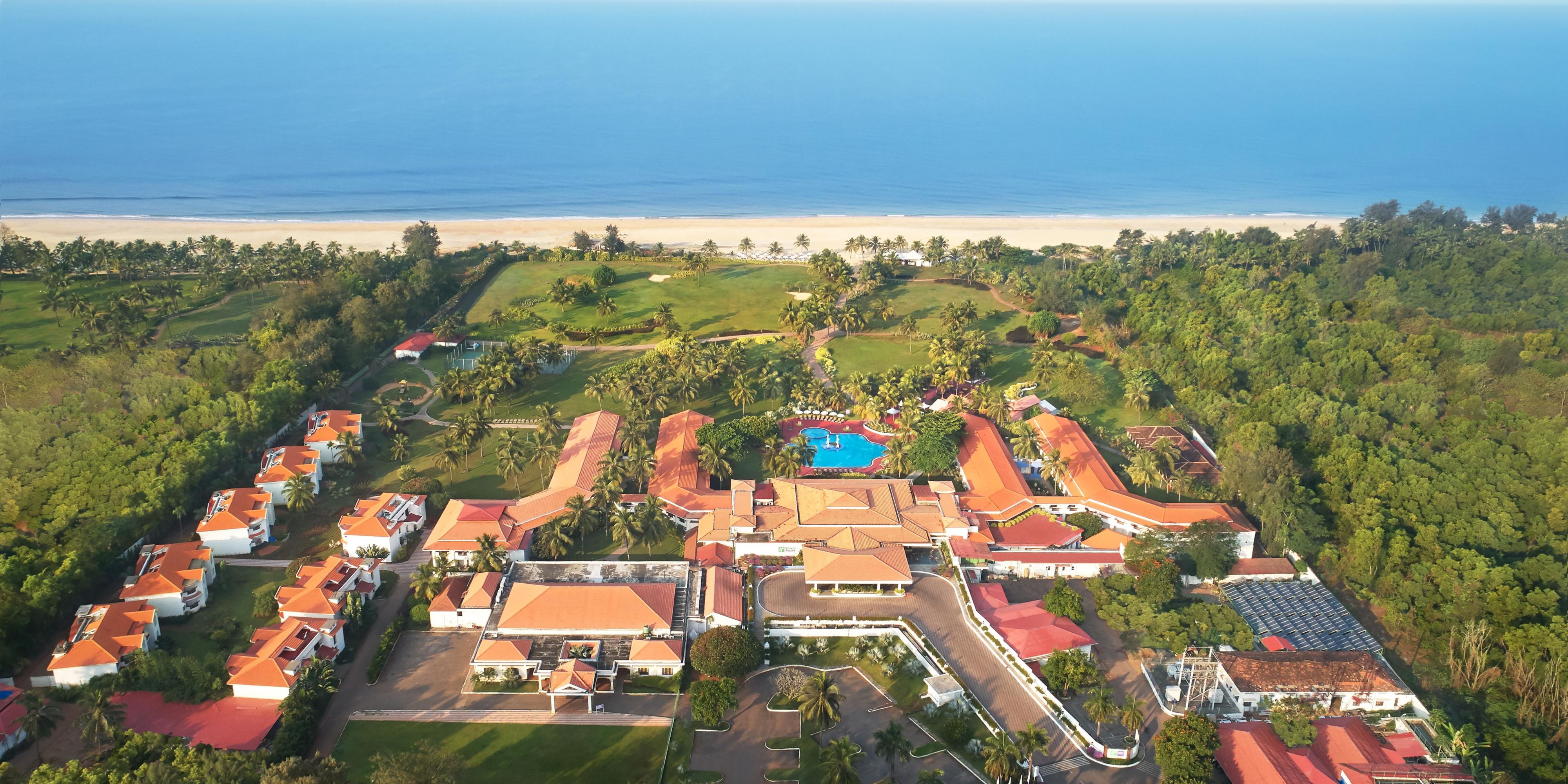 holiday inn goa candolim an ihg hotel kingfisher villa candolim goa