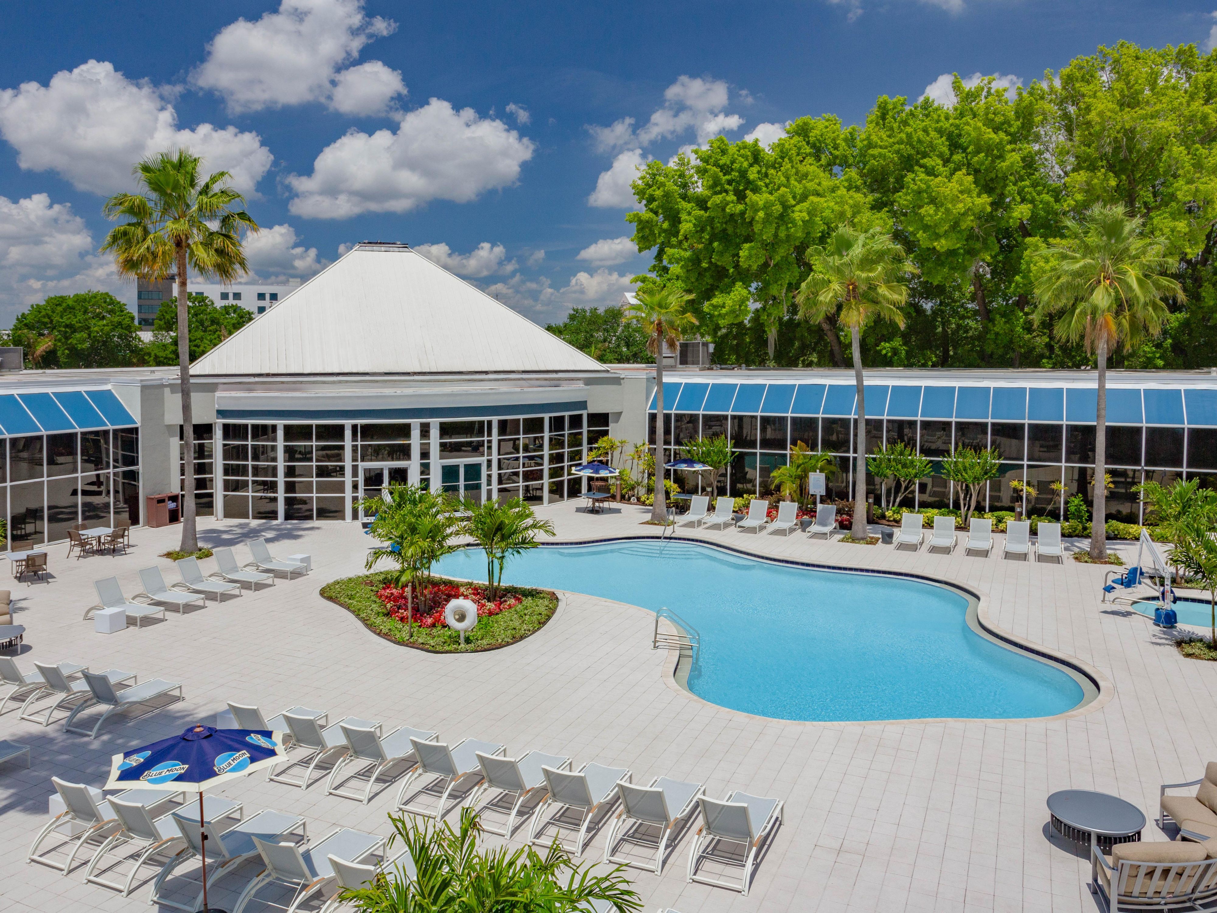 Holiday Inn Resort pool and jacuzzi. 