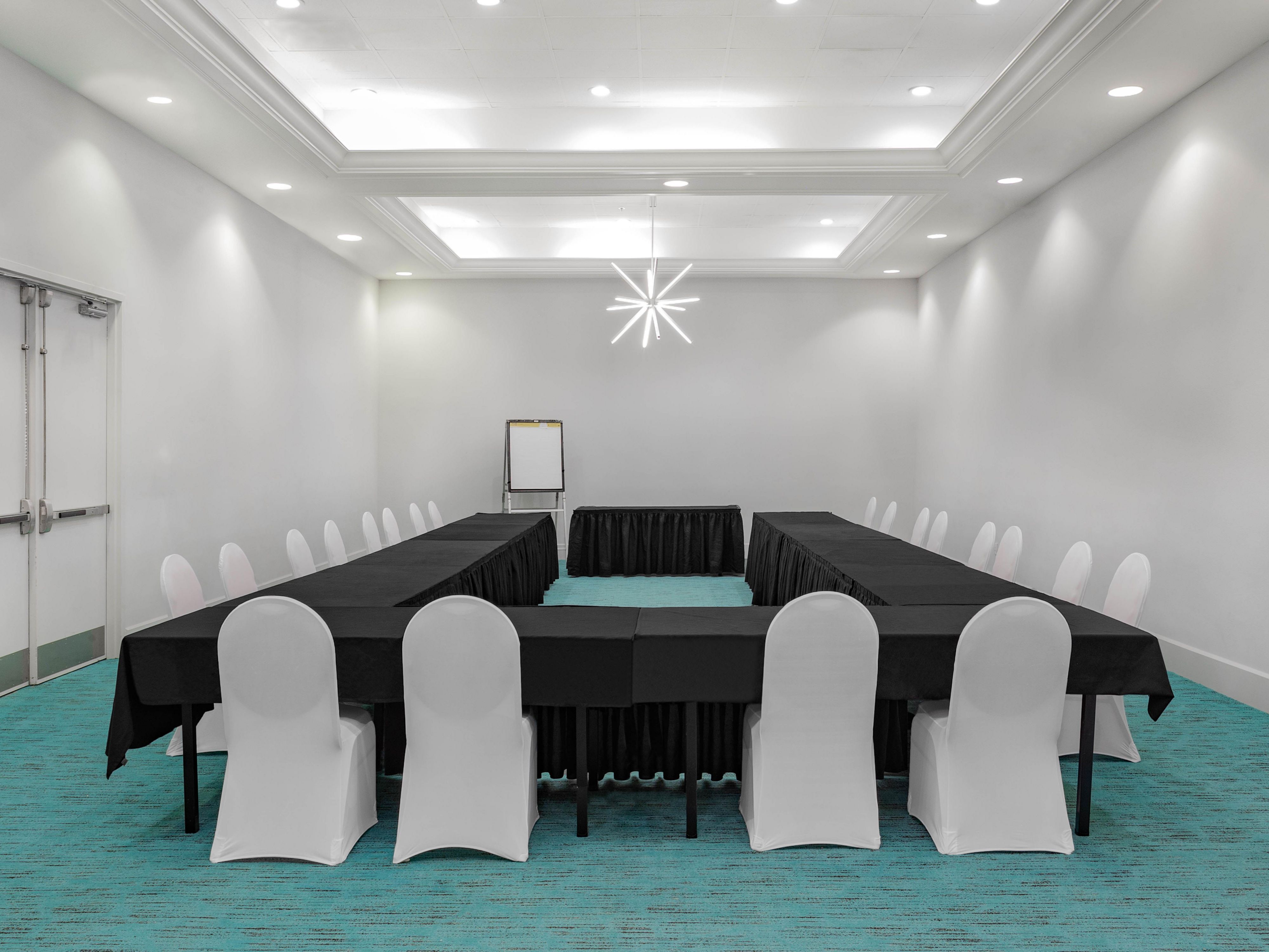 Holiday Inn Resort bordroom for conferences.