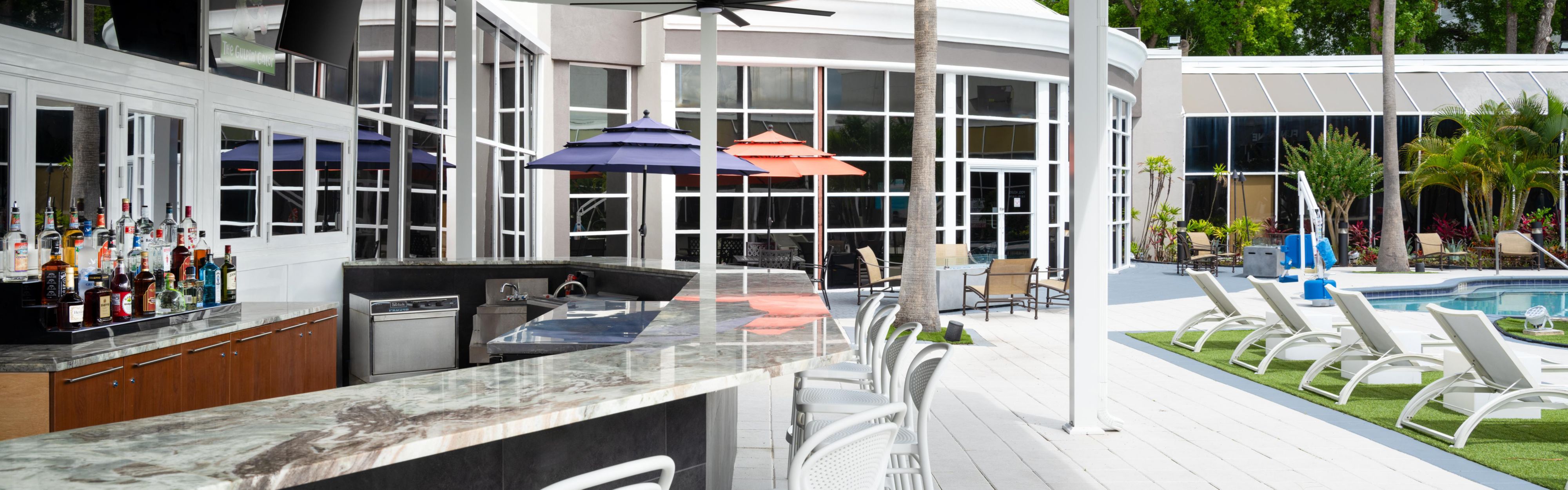 Outdoor Poolside Bar