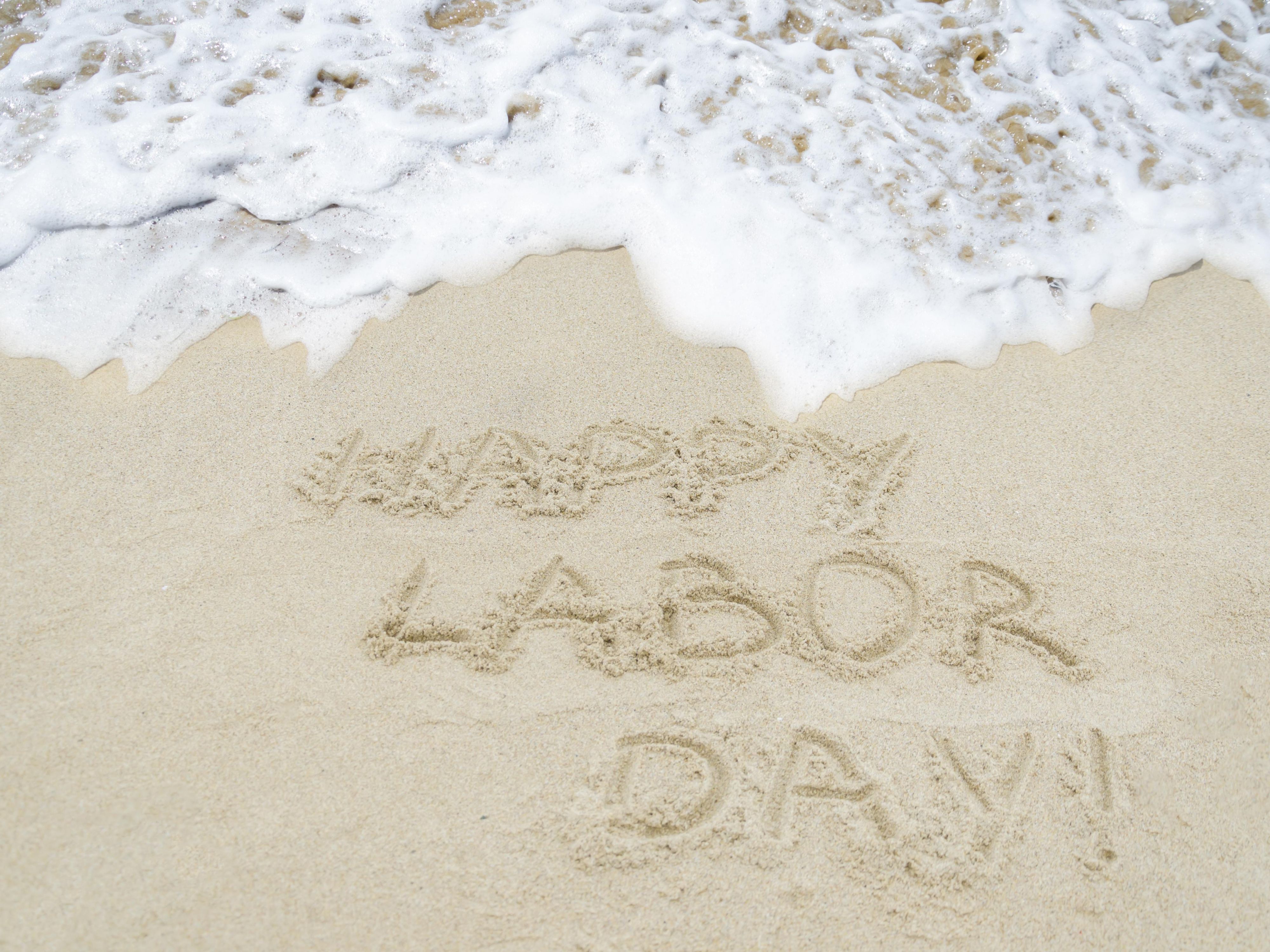 Kick off Labor Day weekend with sun, sand, and celebration in Panama City Beach! With our Stay Longer and Save Rate, enjoy more time on the beach, floating the lazy river, and relaxing in spacious ocean-view accommodations. Plus, top-notch amenities like a pool, fitness center, and on-site dining make it the perfect end to summer.