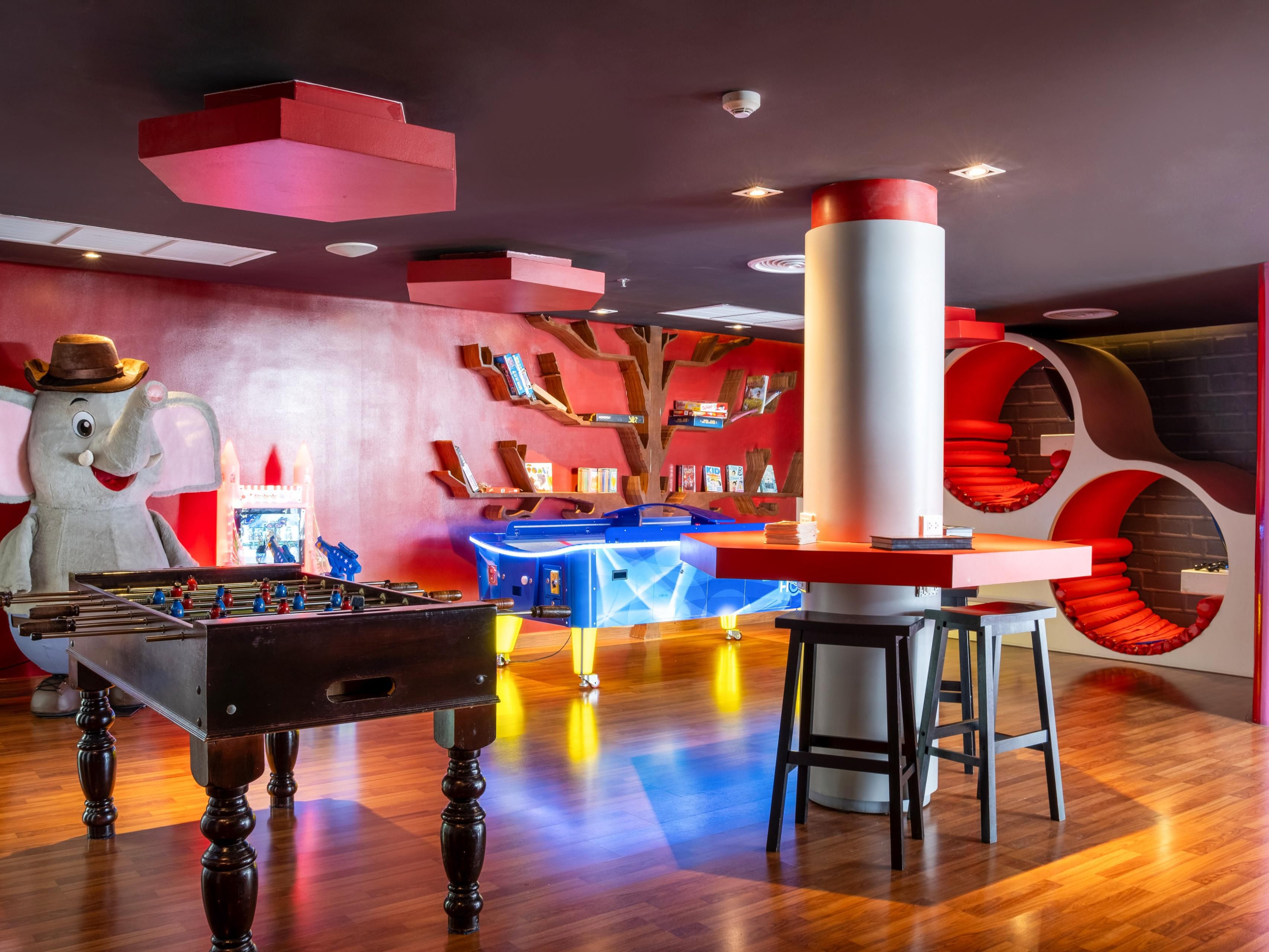 Siam Adventure Club offers premium vacation experiences for families and groups. With a focus on family, fun, and relaxation.