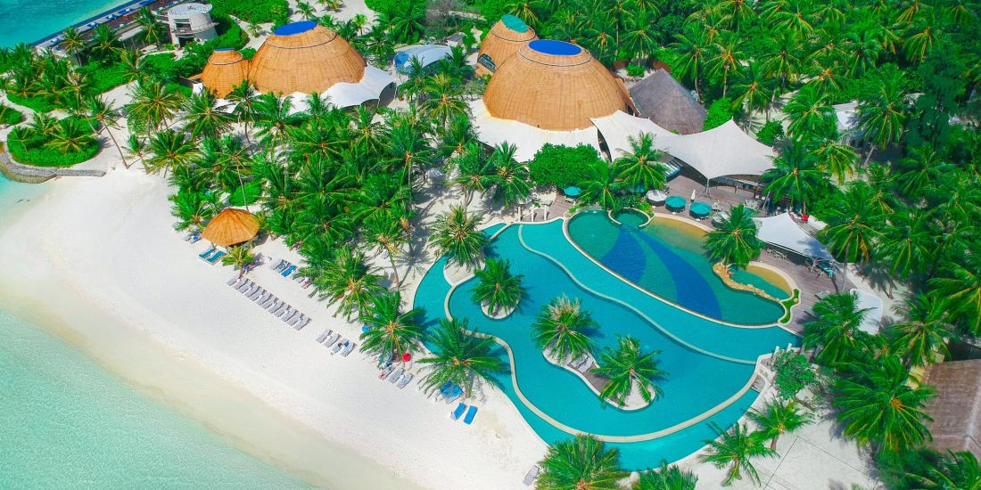 Holiday Inn Kandooma Beach House (Sea View) 09 Jan - 14 Apr