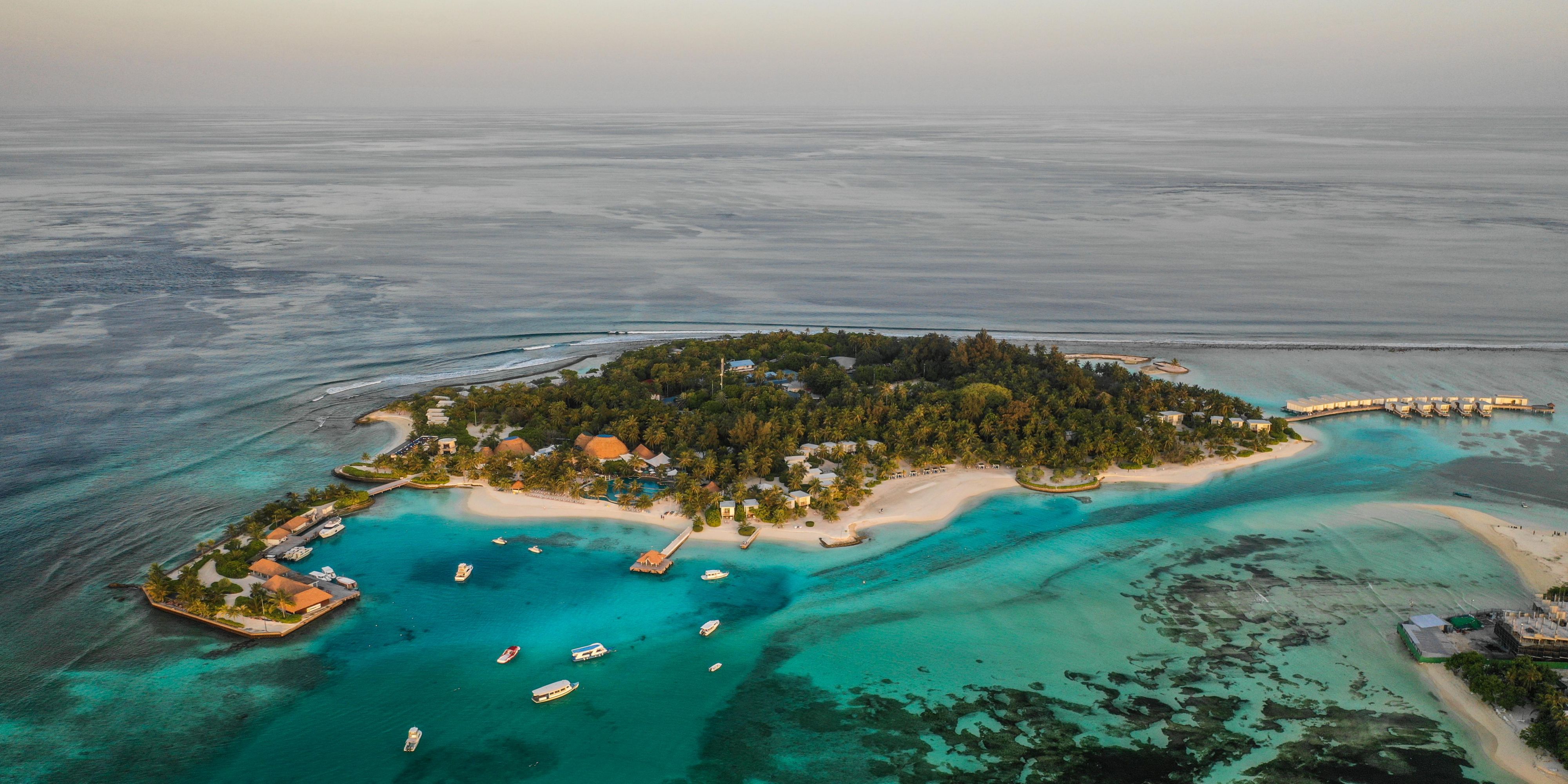 Maldives Resort | Holiday Inn Resort Kandooma Maldives