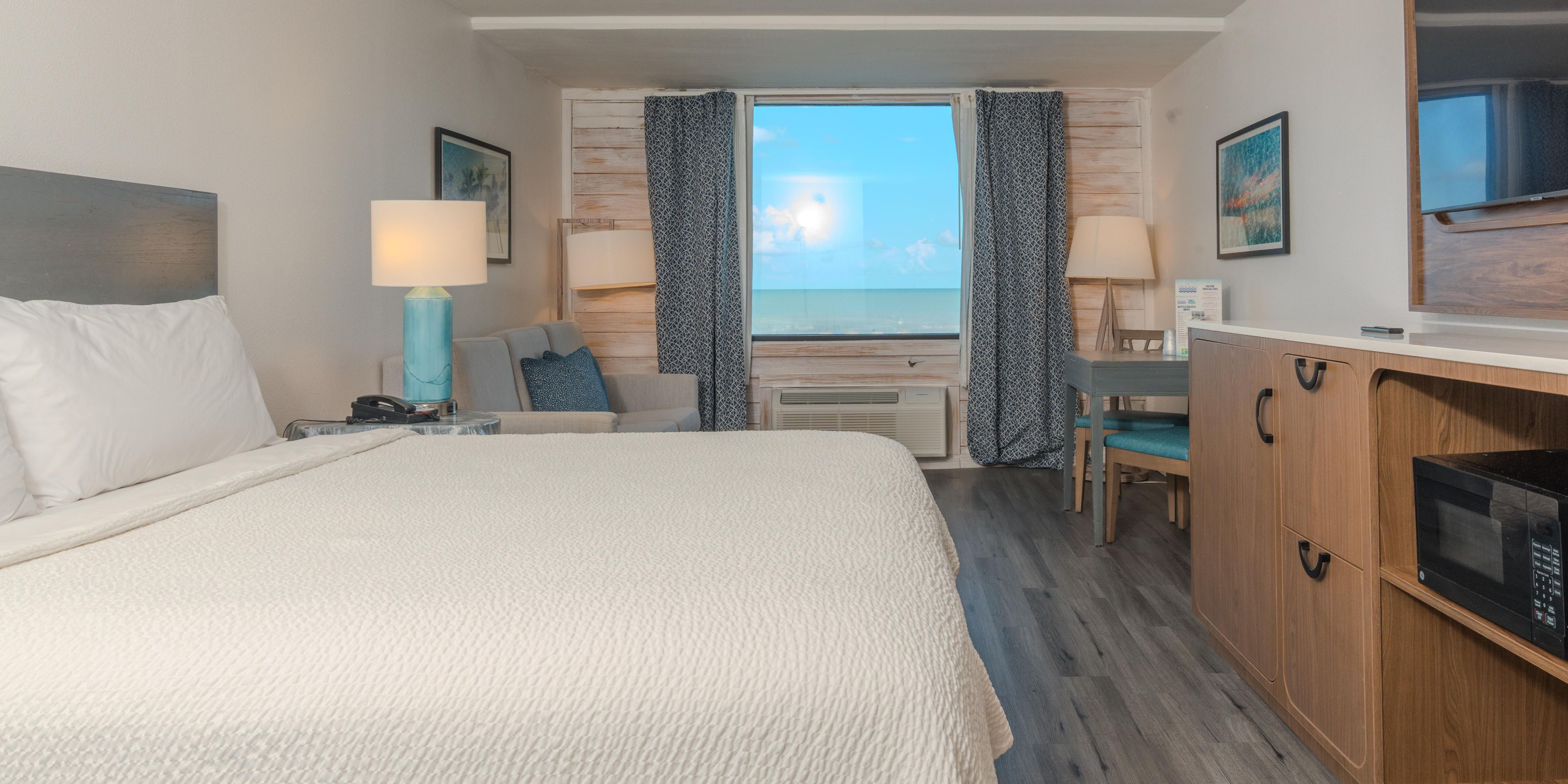Guest Room: Beach View 