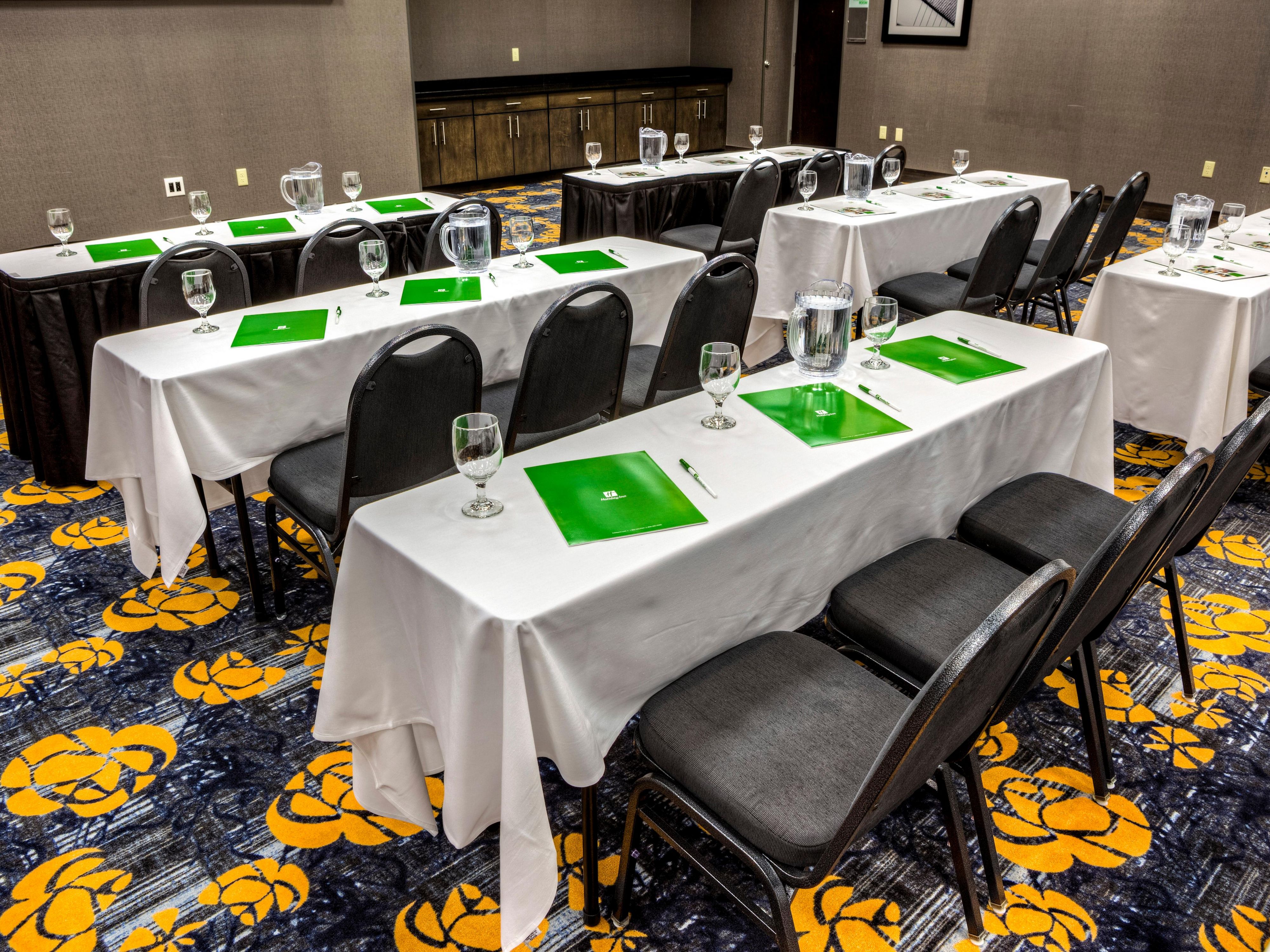 Flexible meeting space to accommodate up to 250 people for meetings, events and special occasions. Fully set Executive Boardroom sits 14 people with conference phone and A/V capabilities. Discover world class service without the big city hassle.  Welcome to the Holiday Inn Richmond! 
