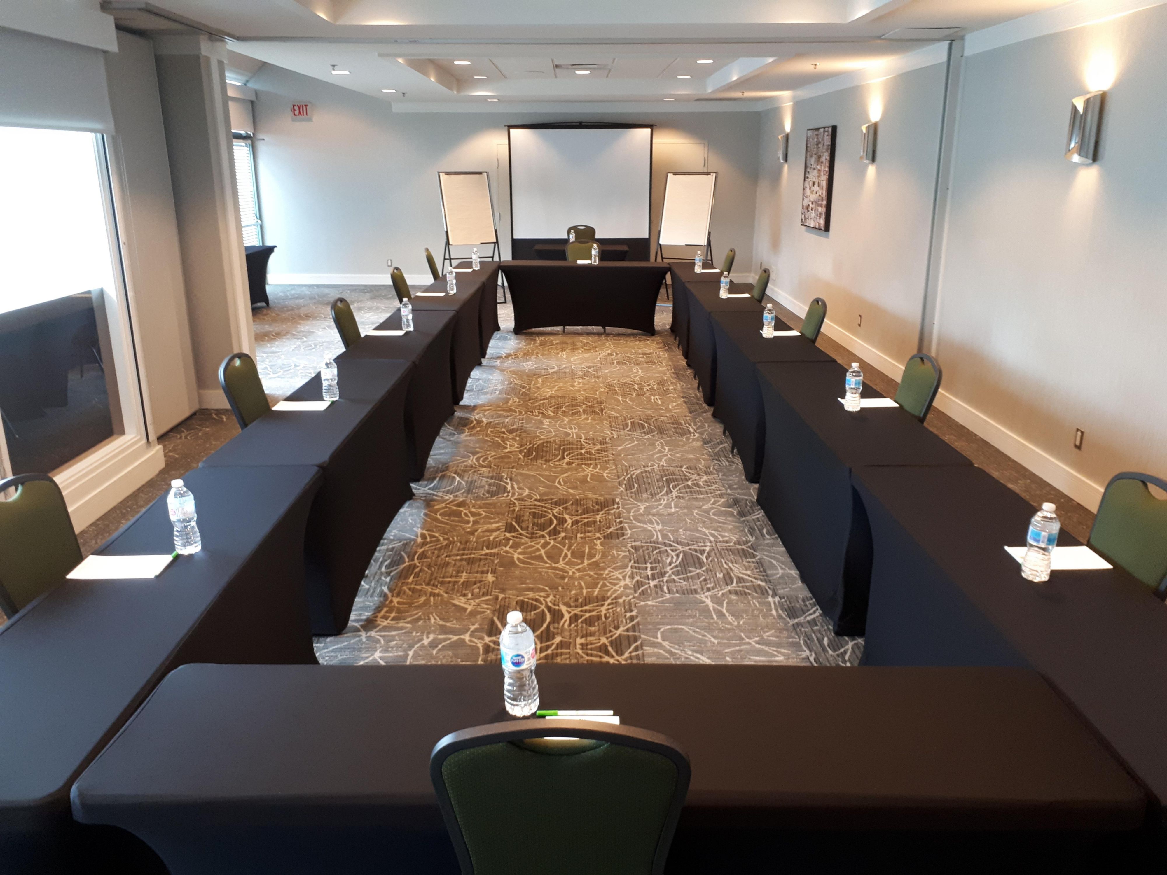 Experience our versatile 2,080 square feet of space for your next event.  Perfect for small to medium-sized groups, we will work with you to set up all the essentials you need for your meeting including catering and A/V equipment.
