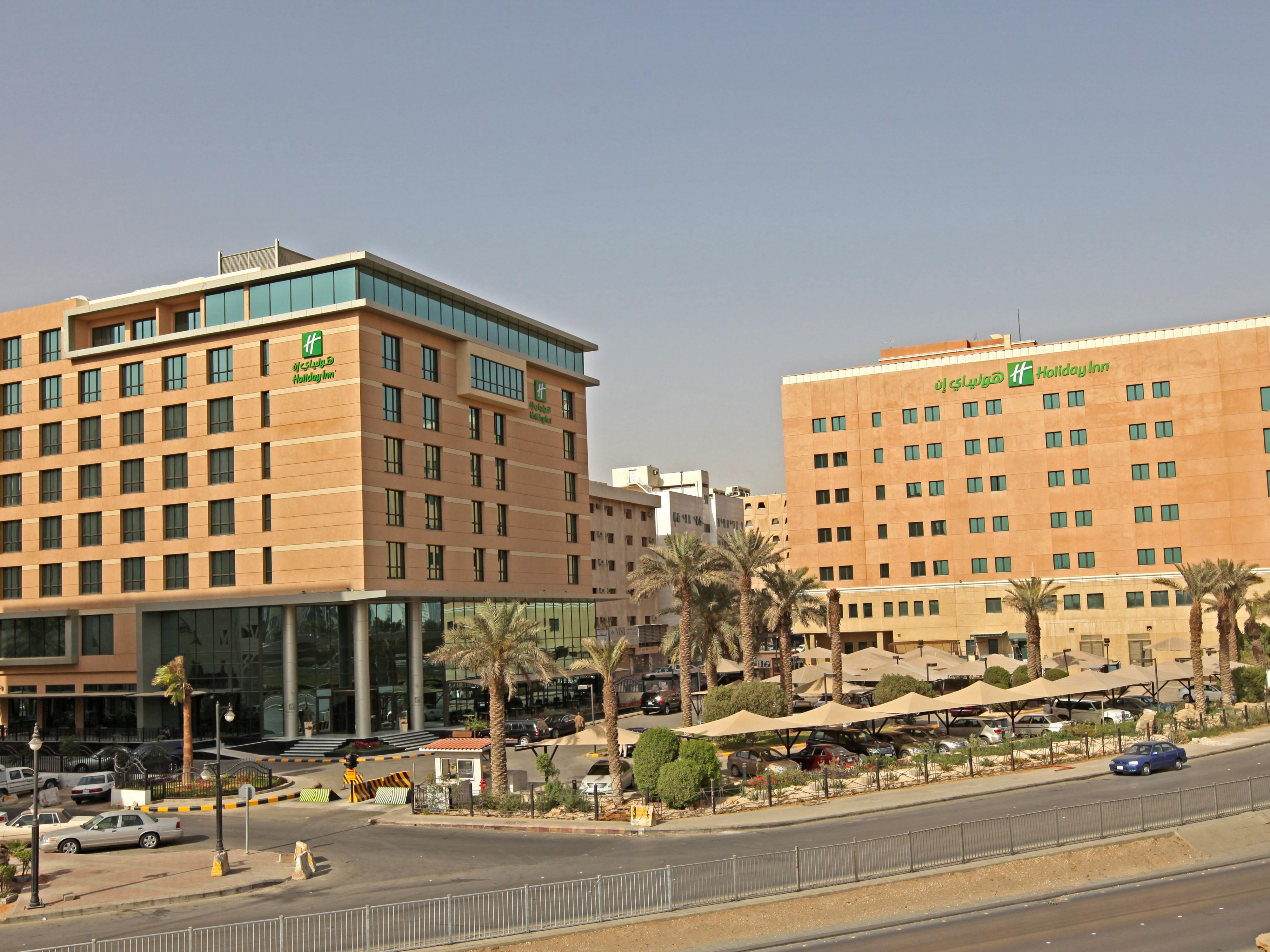 Hotel is centrally located, close to major corporate companies, diplomatic quarter and ministries in Riyadh
