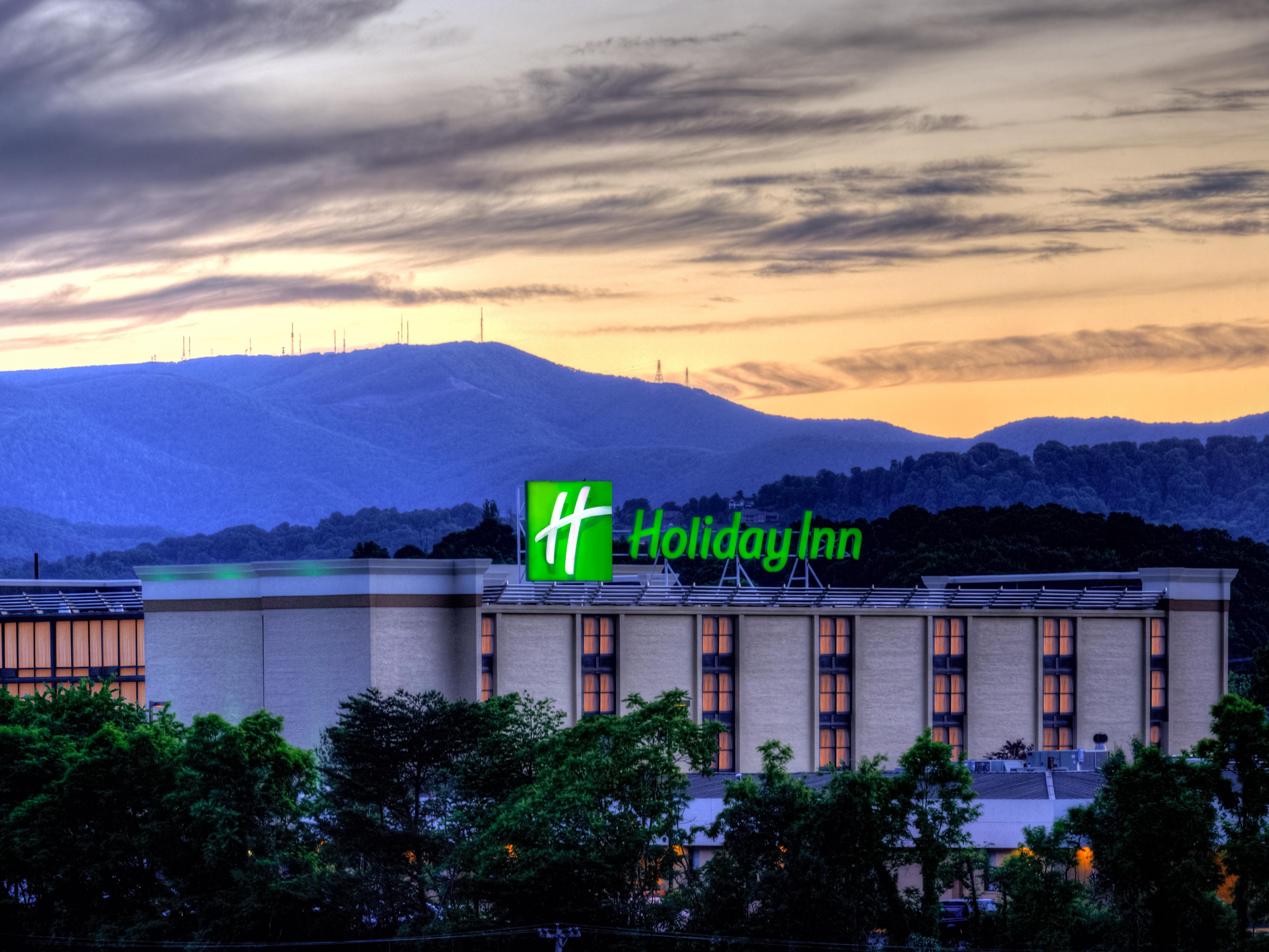 We are close to Carilion and Lewis Gale Hospitals. We offer over sized guest rooms with complimentary local shuttle, Wi-Fi, complimentary parking and relaxing outdoor areas so you can unwind after your day at work. Enjoy mountain biking in Roanoke on the only IMBA Silver rated bike area in the east. Give us a try and you will become a regular! 