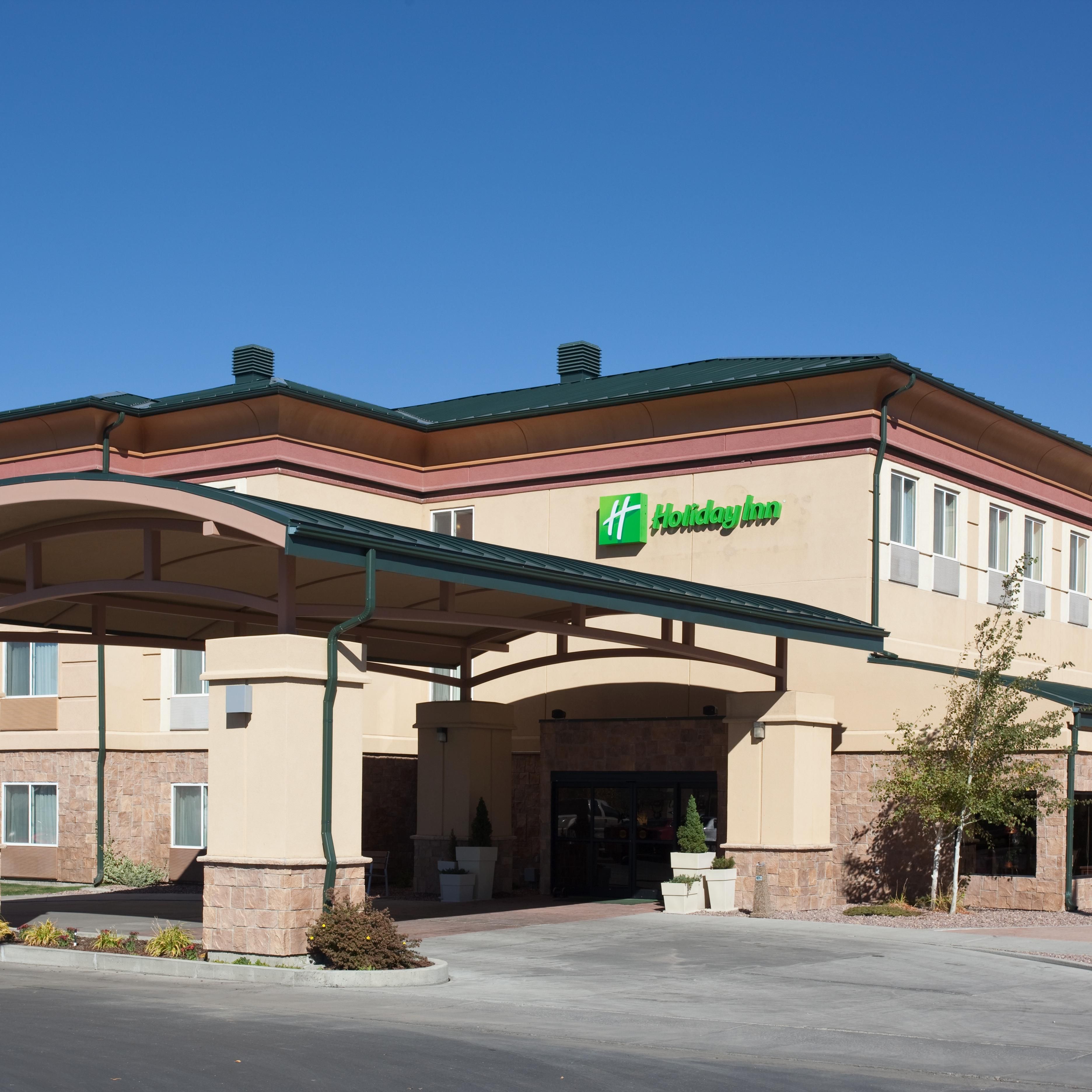 Rock Springs Pet Friendly Hotels | Find IHG Dog Friendly Hotels in Rock  Springs, Wyoming