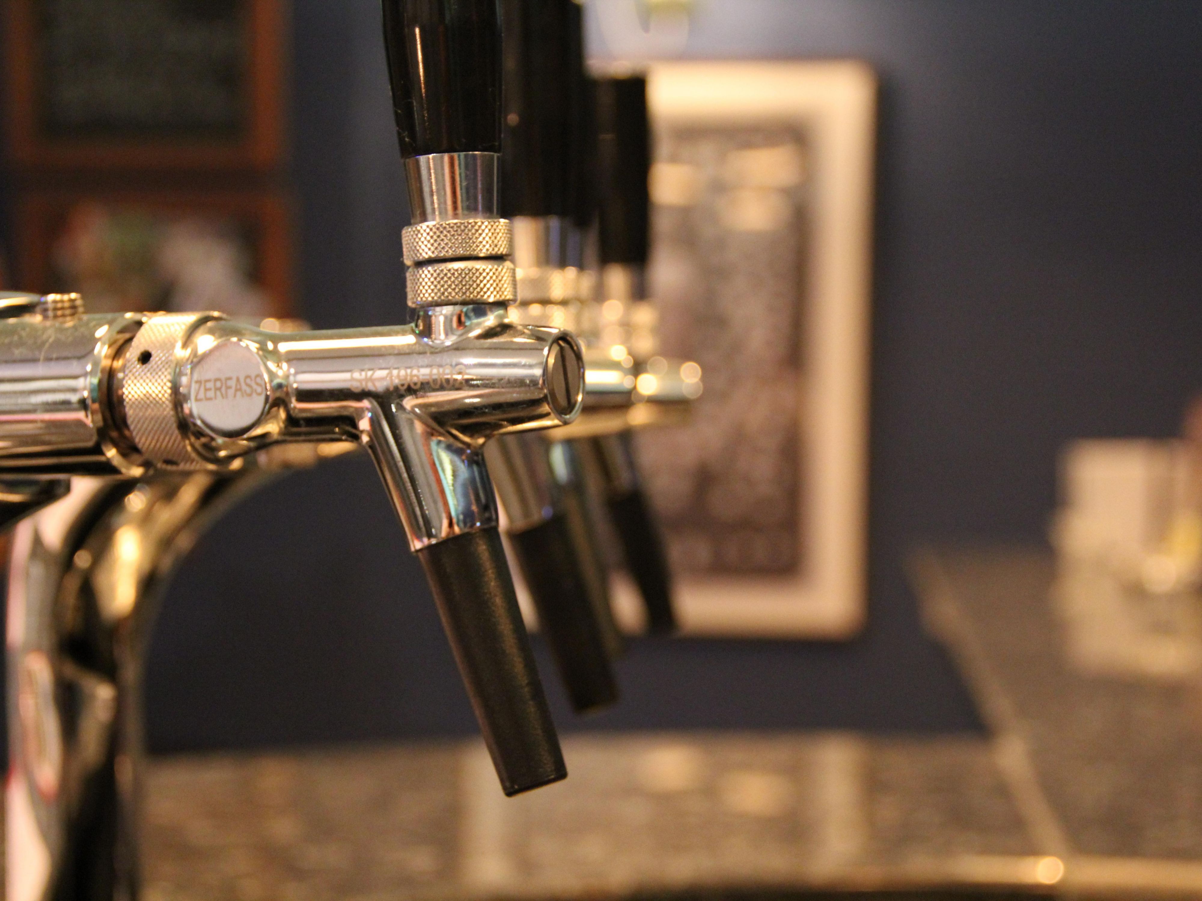 Looking for a good beer?  Join the The World Beer Tour at Old Chicago. Drink 110 world-class beers, one at a time, and get rewarded as you explore.  Find a new favorite or experience an old one.  