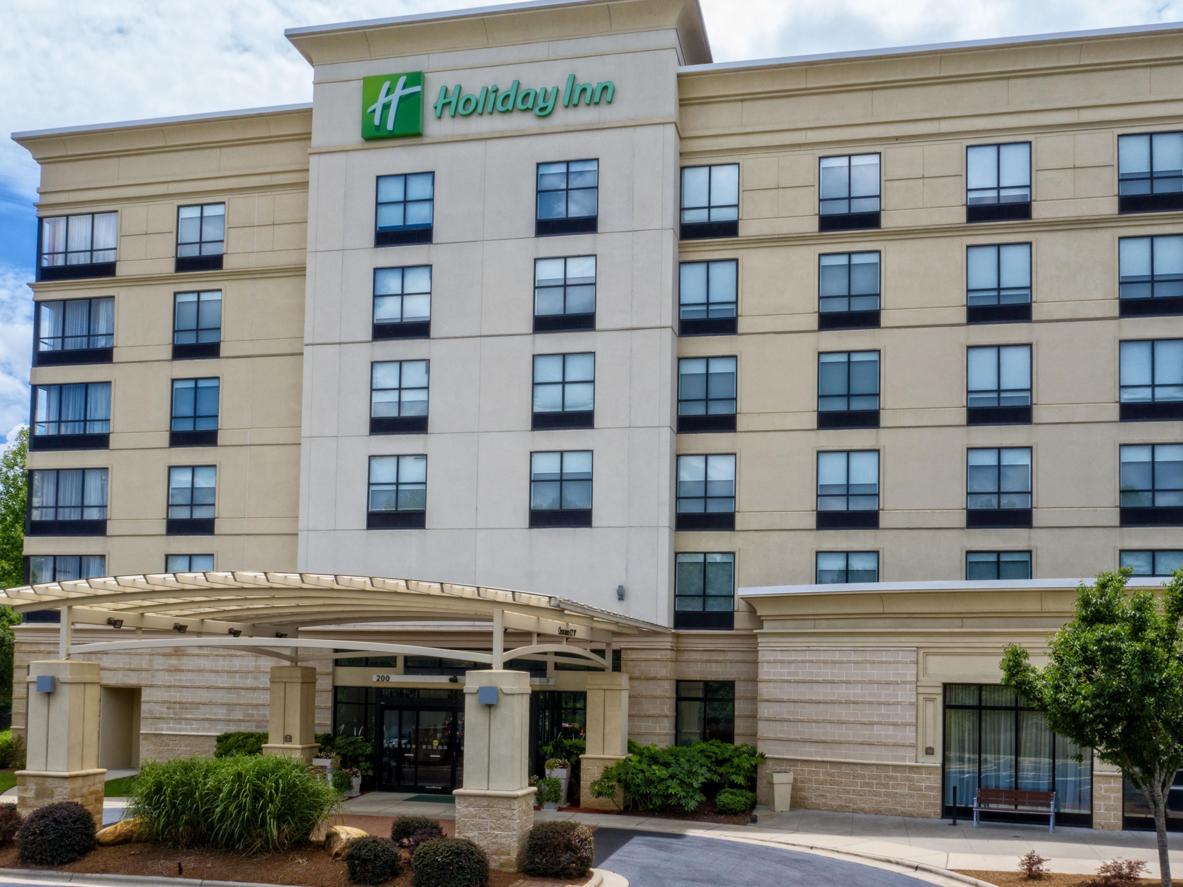 Perfectly positioned at the intersection of I-95 and US-64, our hotel makes travel easy. We’re minutes from downtown Rocky Mount and the buzzing Rocky Mount Mills, home to North Carolina’s largest craft beer incubator. Whether you’re road-tripping to the Outer Banks or traveling the East Coast, we’re the ideal stop to rest and recharge.