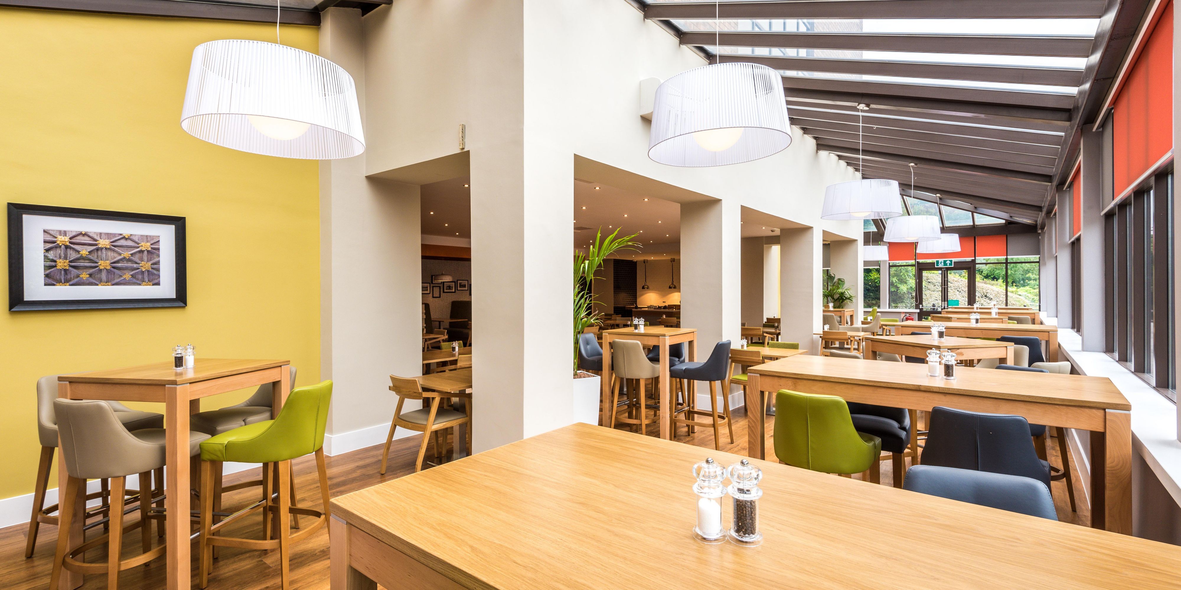 Holiday Inn RotherhamSheffield M1,Jct.33 Free & More