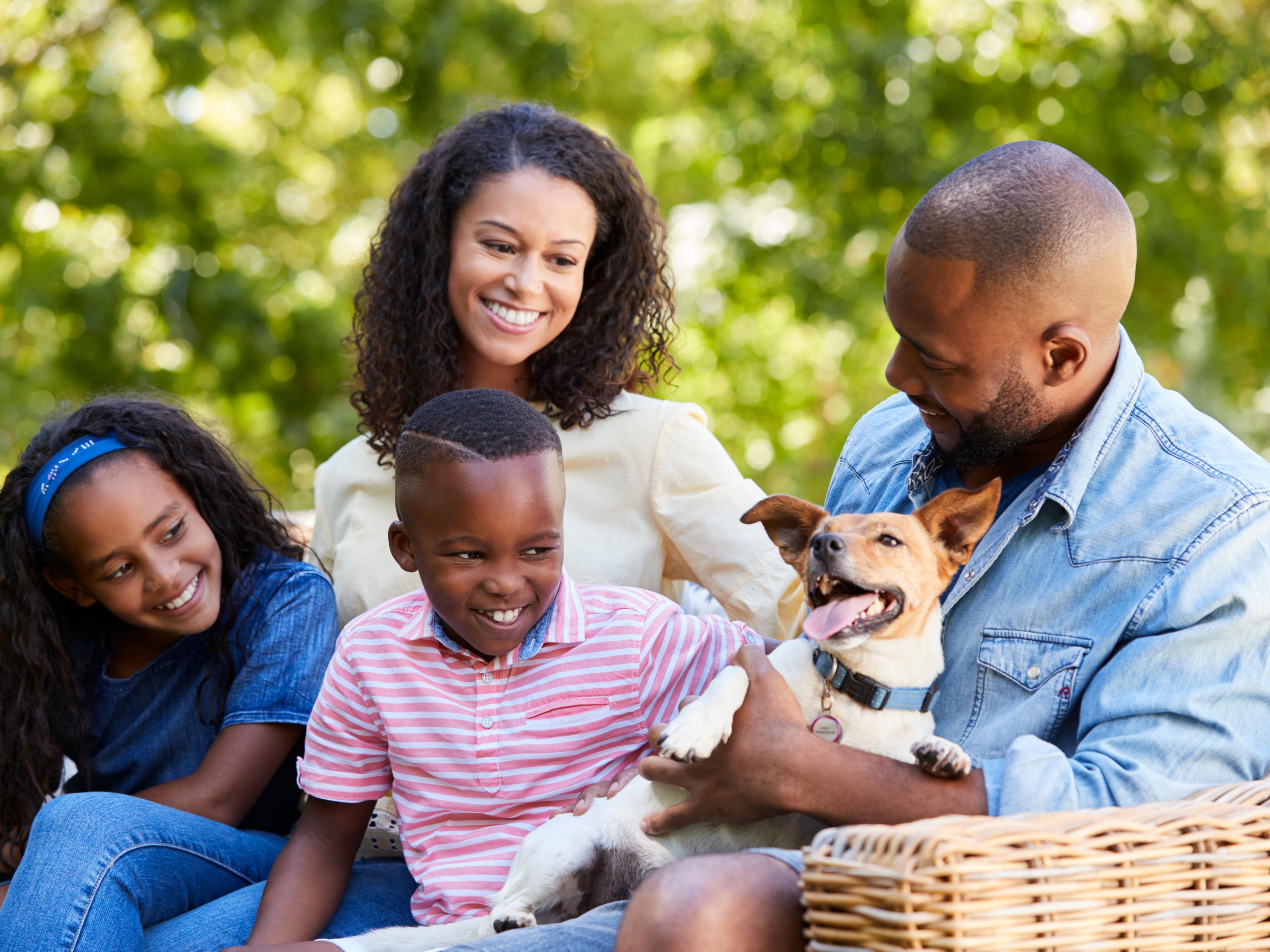 We’re delighted to welcome pets in our pet-friendly downtown Sacramento hotel, offering select rooms and suites near walkable parks. A $50 pet fee applies, with a 75 lb max weight. For details, contact 916-446-0100 or saccp@atriumhospitality.com