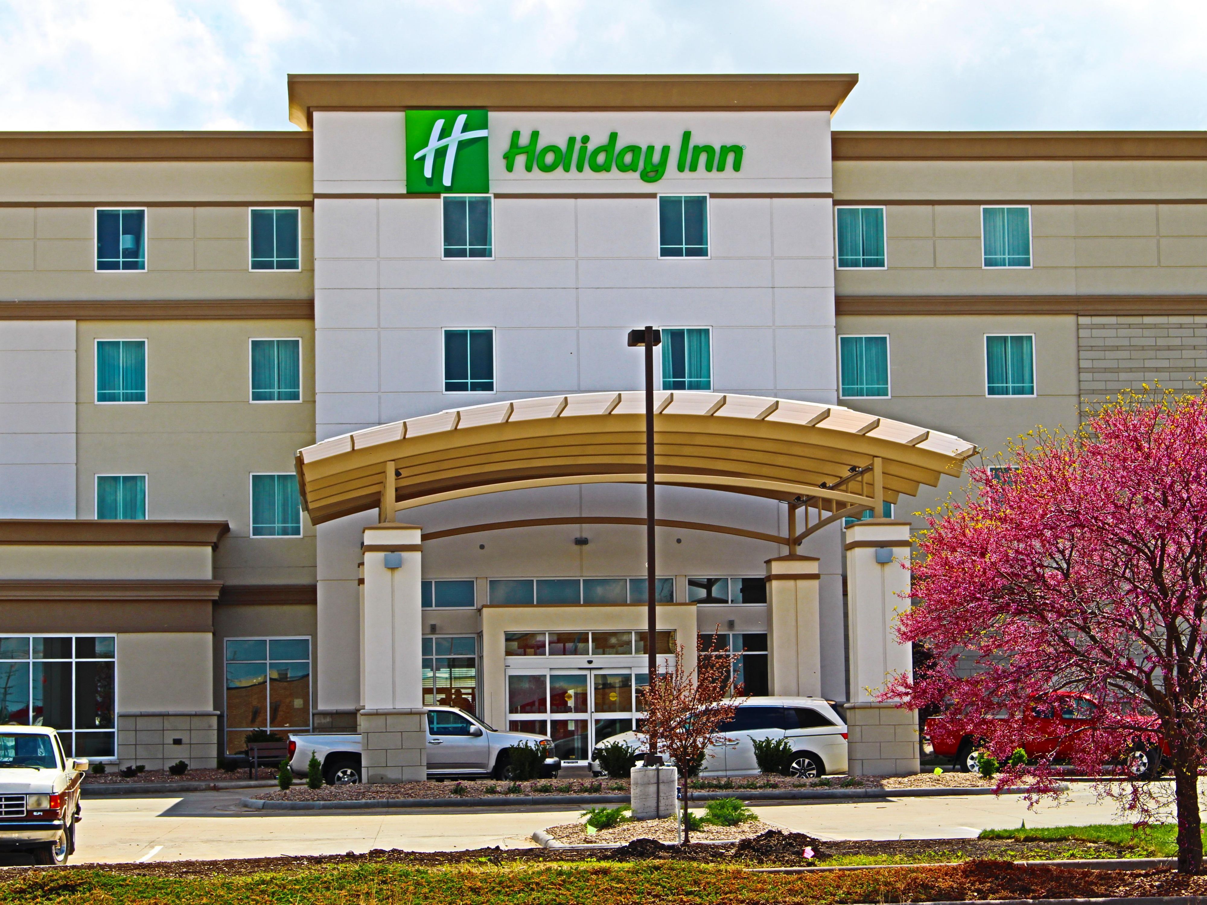 best hotels in mcpherson ks