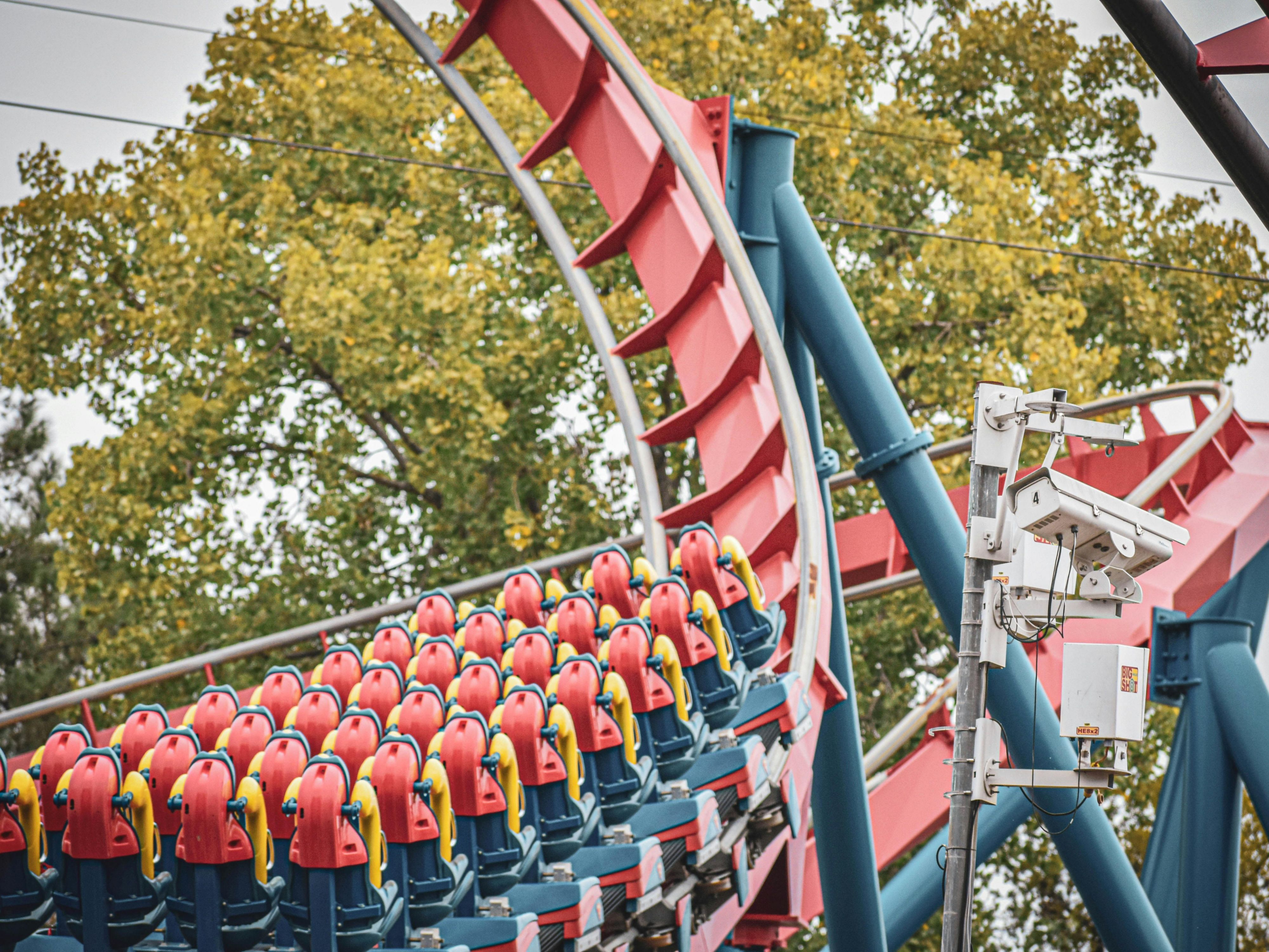 تتألق تقاليد جنوب تكساس جنوب سان أنطونيو مباشرةً مع الموسيقى الحية ، وركوب الكرنفال ، ومناسبات رعاة البقر ، والفنون والحرف اليدوية ، وبائعي الطعام ، والأنشطة العائلية ، والحلويات تحت عنوان الفراولة خلال مهرجان أبريل الشهير 2026 الذي أقيم في بوتيت القريبة ، تكساس.