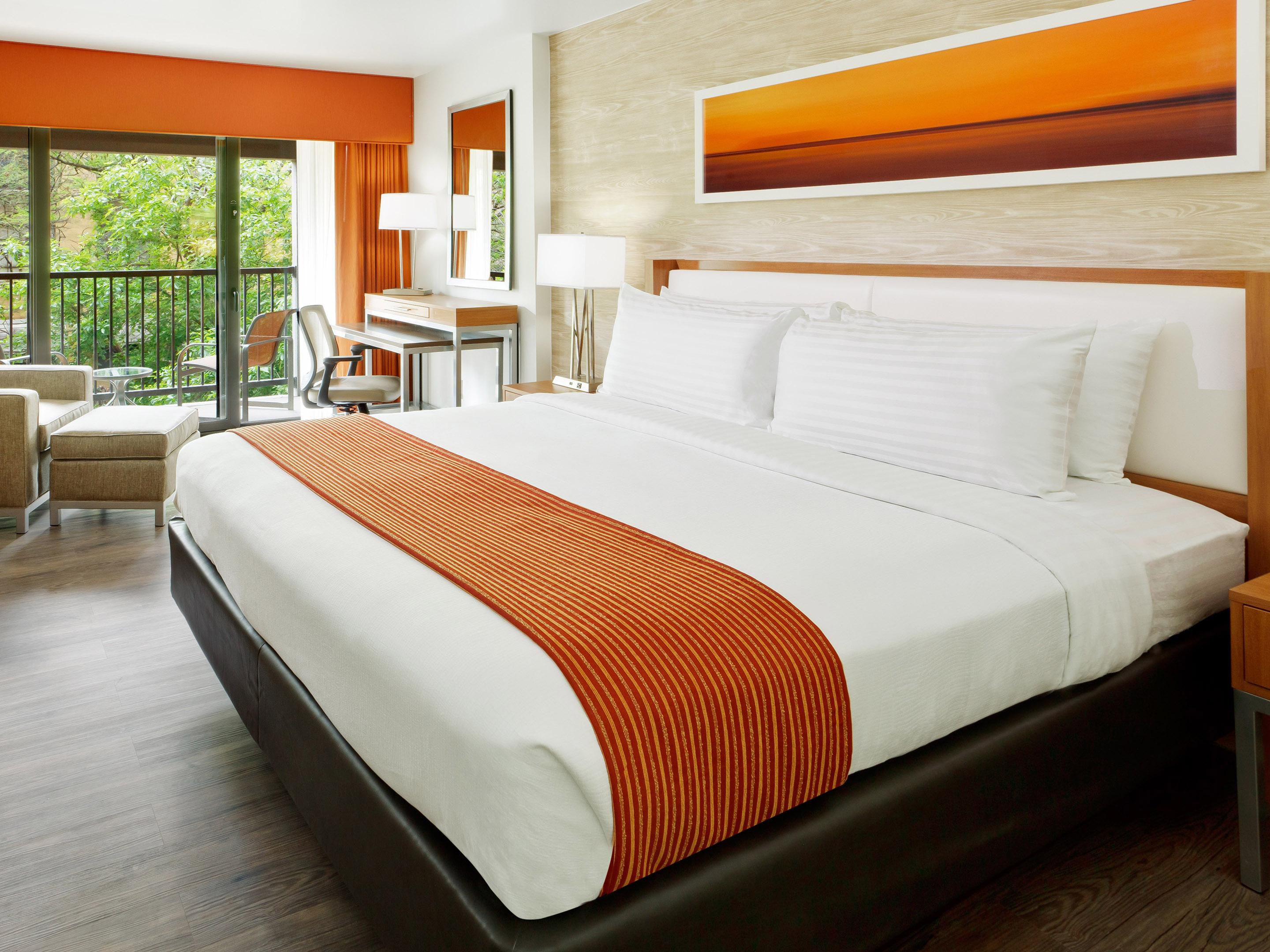 King room with river view