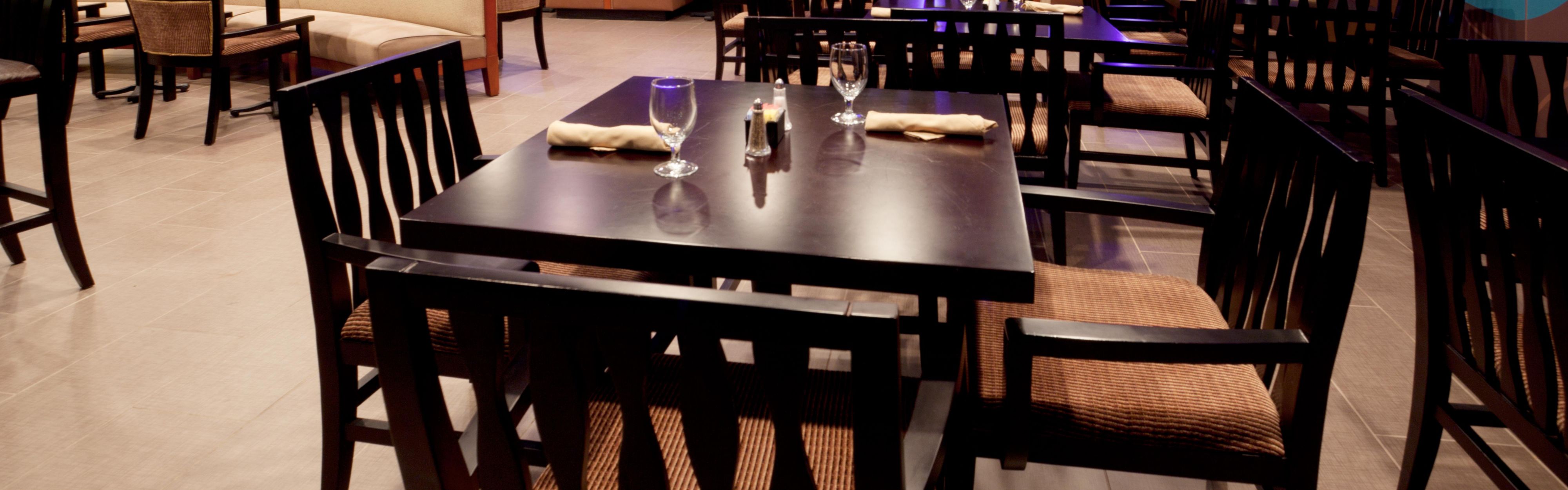 Restaurants Near Holiday Inn San Antonio N Stone Oak Area