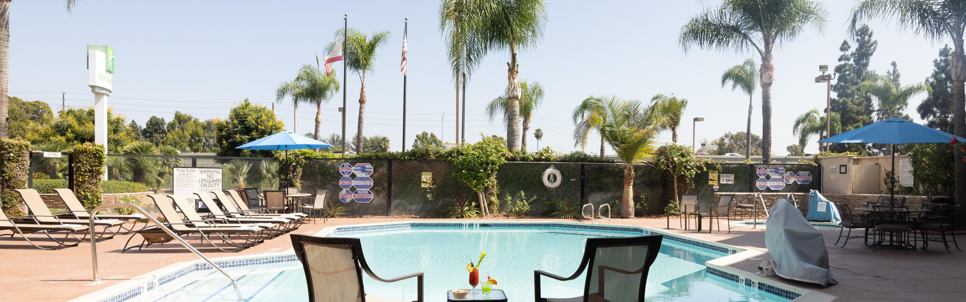 Holiday Inn Santa Ana-Orange Co. Arpt - Free Internet & More