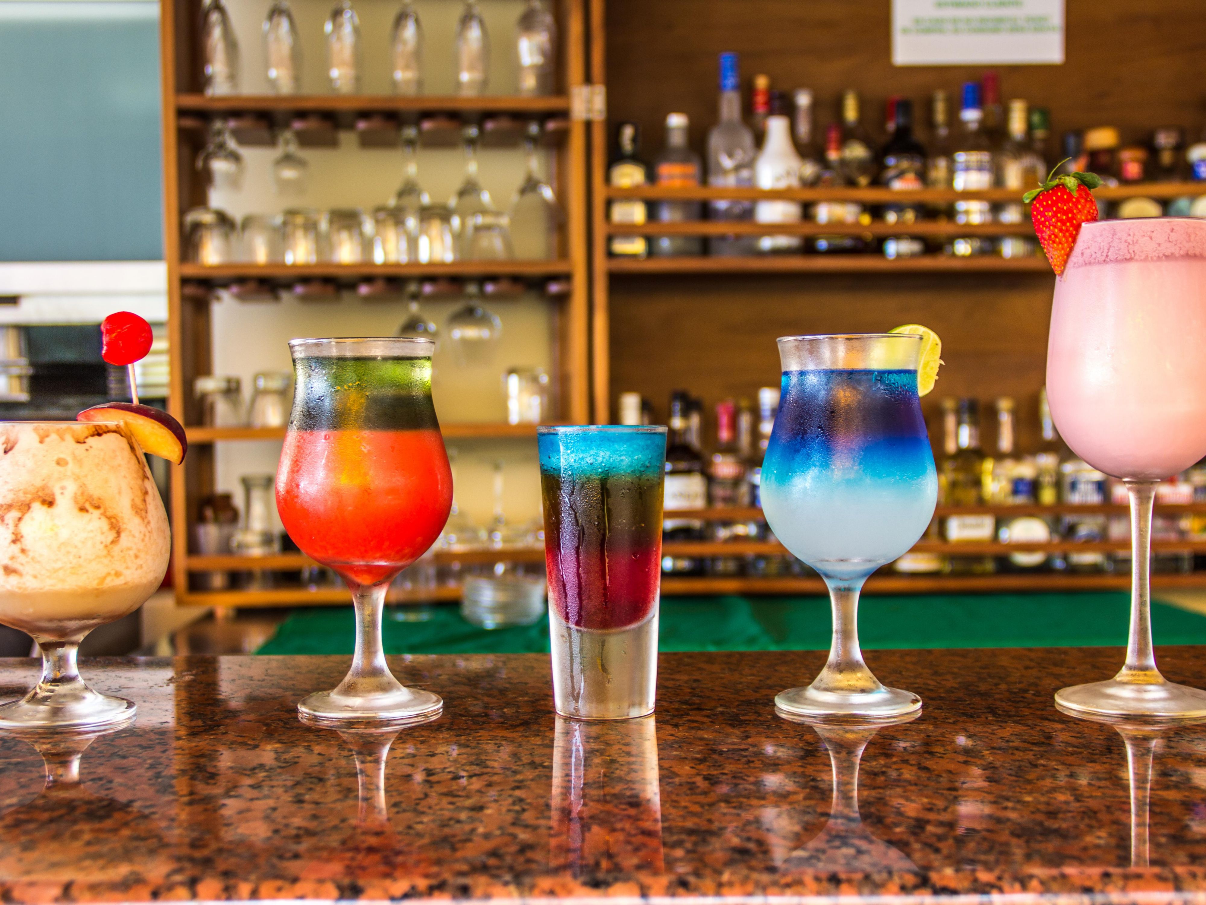 Enjoy an ice cold tropical beverage. Our Darsena Bar is open for lunch and dinner.