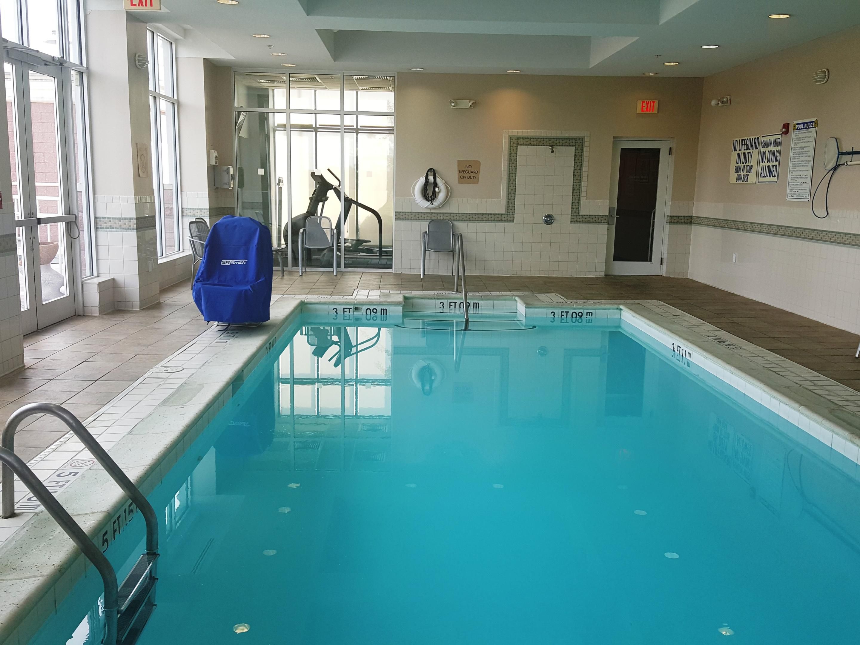 Looking to enjoy the pool and not have to worry about the weather or outside elements? Look no further! We are the only hotel in Santee, SC that has an indoor pool. Come on in and beat the outside elements with a worry free swim.