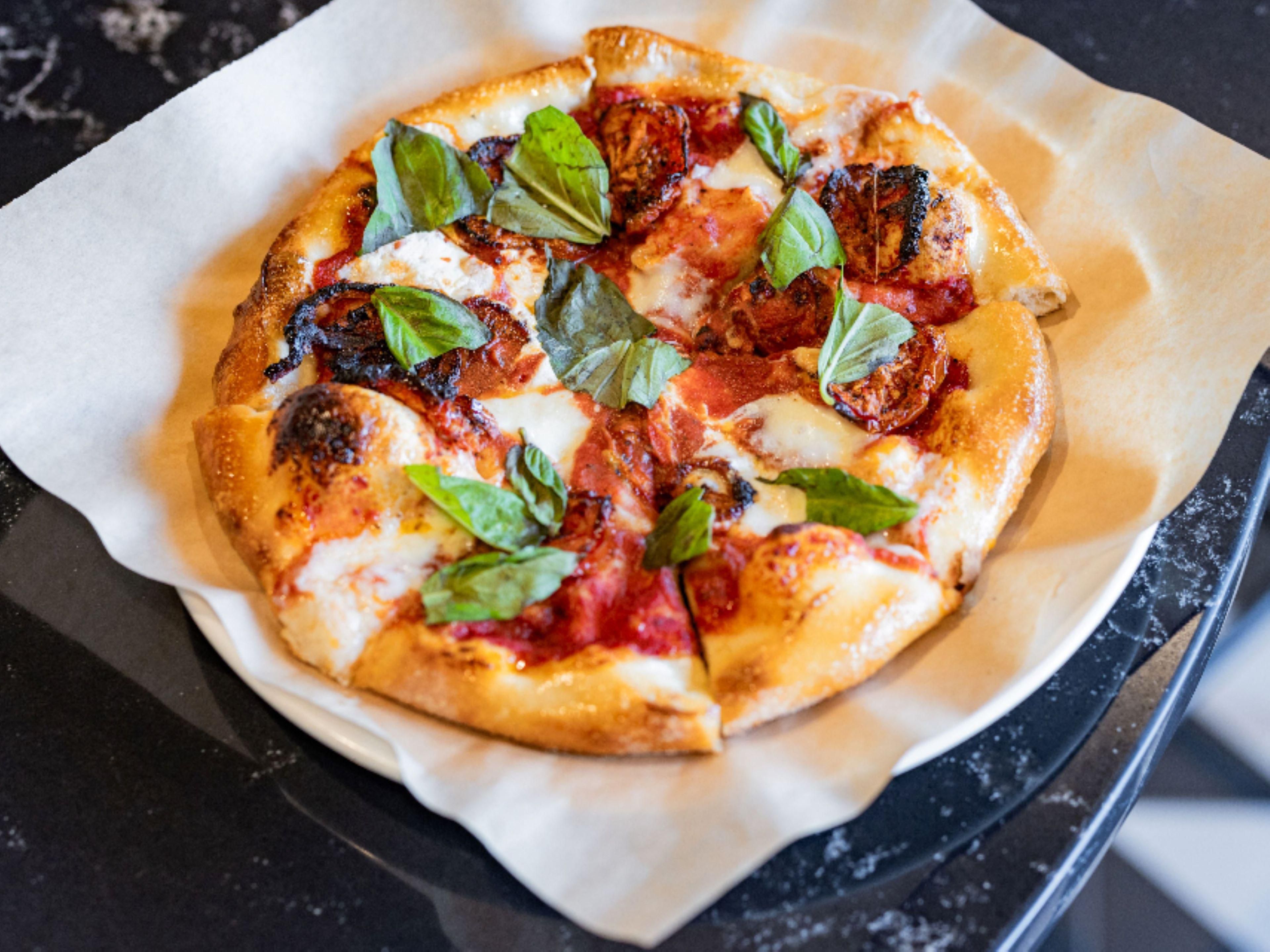 Come celebrate Pizza Week July 6 – 12 with two brand-new and exclusive flavors: Carne Seca and Salame. But that’s not all, on July 10 & 11, enjoy our special Double Pizza promotion: purchase any pizza at the Camauê or Bar Du Hotel, and you’ll receive another complementary pizza. Gather your friends and family for a memorable dining experience.