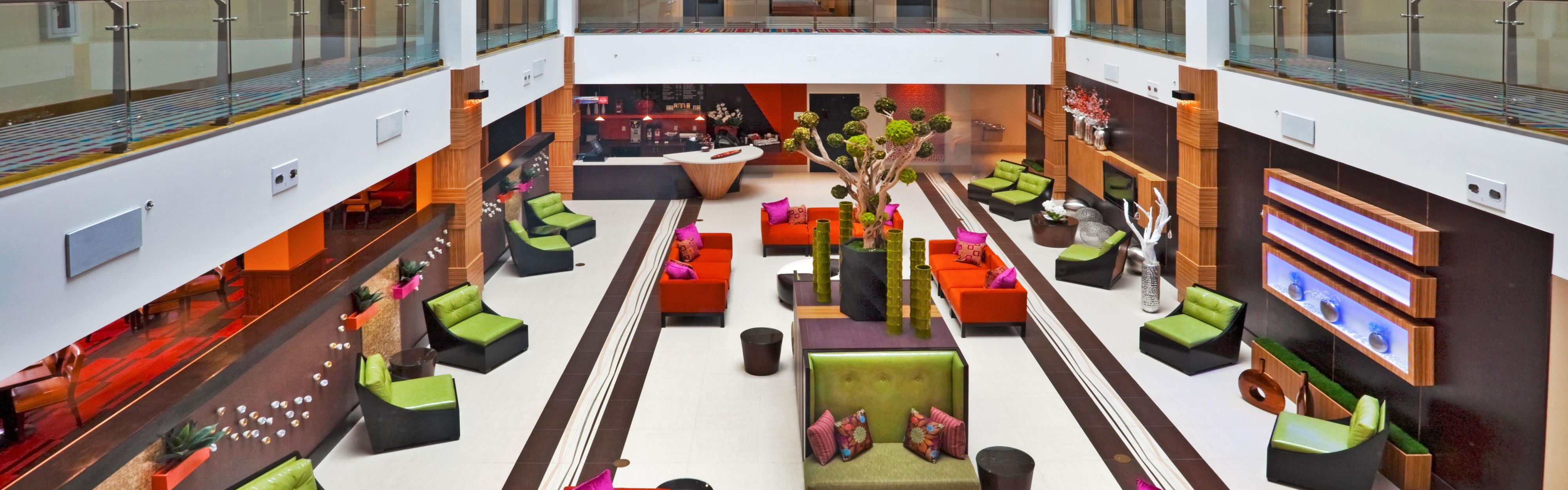 Sarasota Fl Hotel Near Sarasota Airport Holiday Inn Sarasota Airport