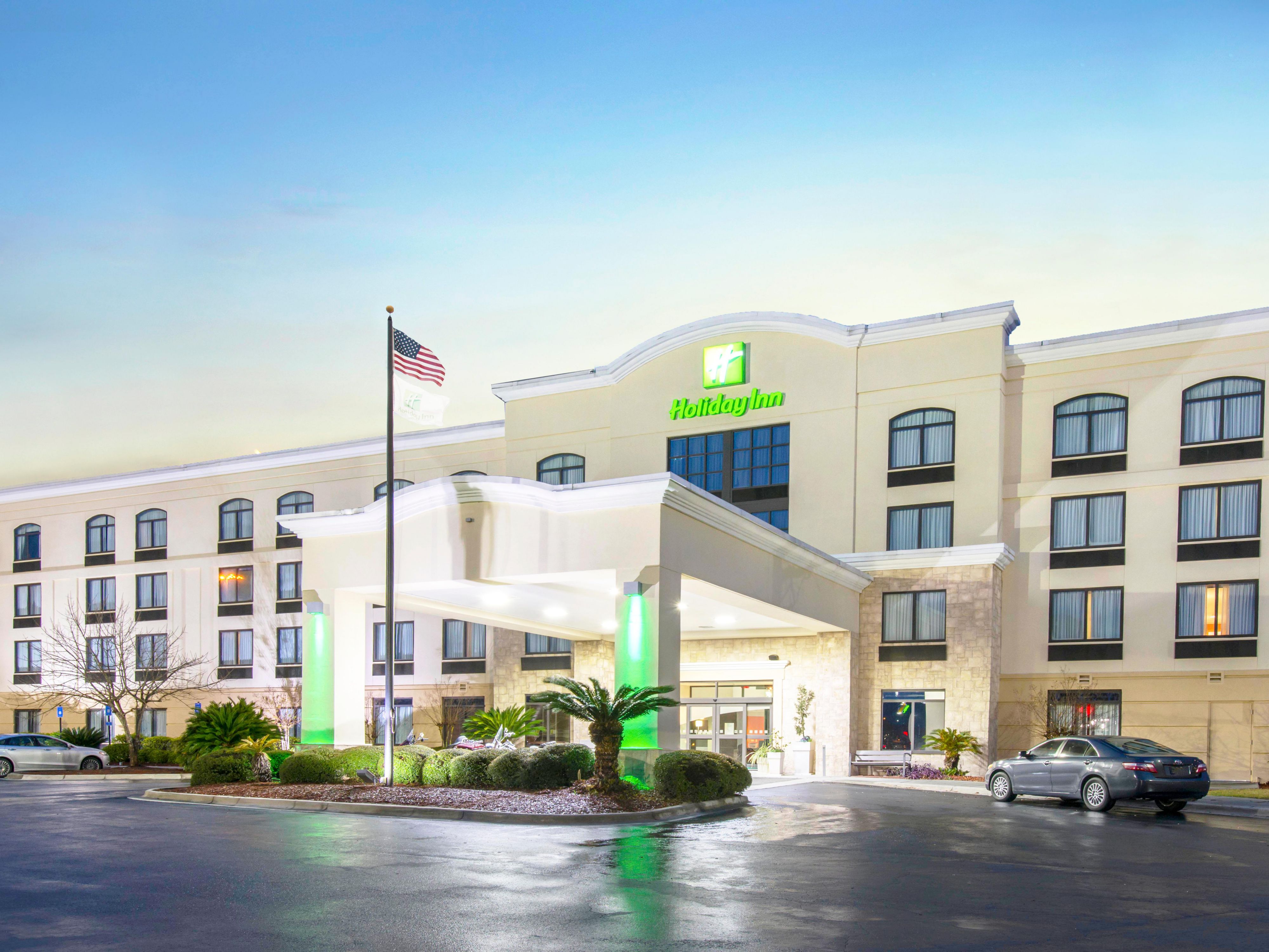 Holiday Inn Savannah 5109339777 4x3