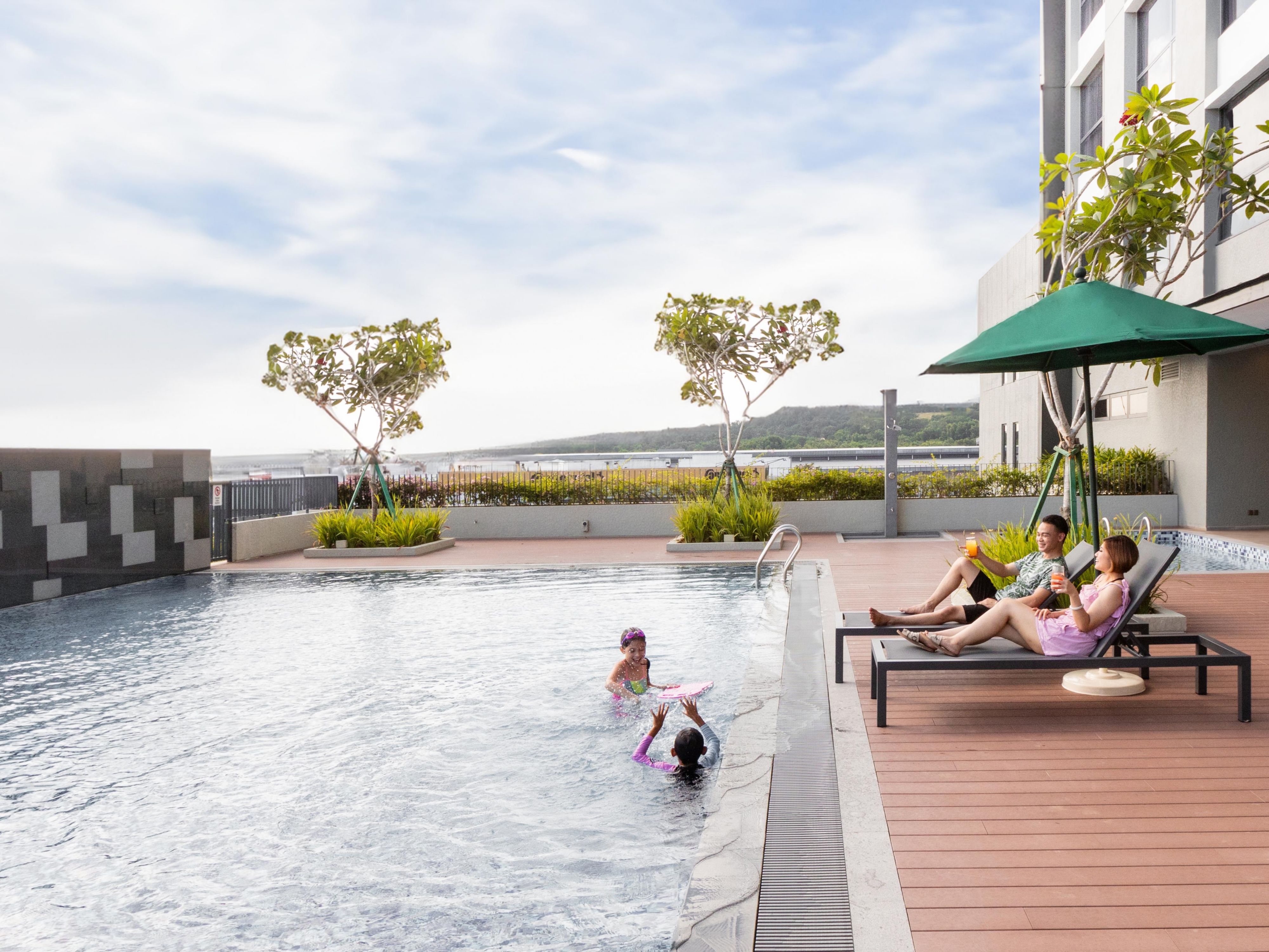 Holiday Inn Sepang Airport Zwembad