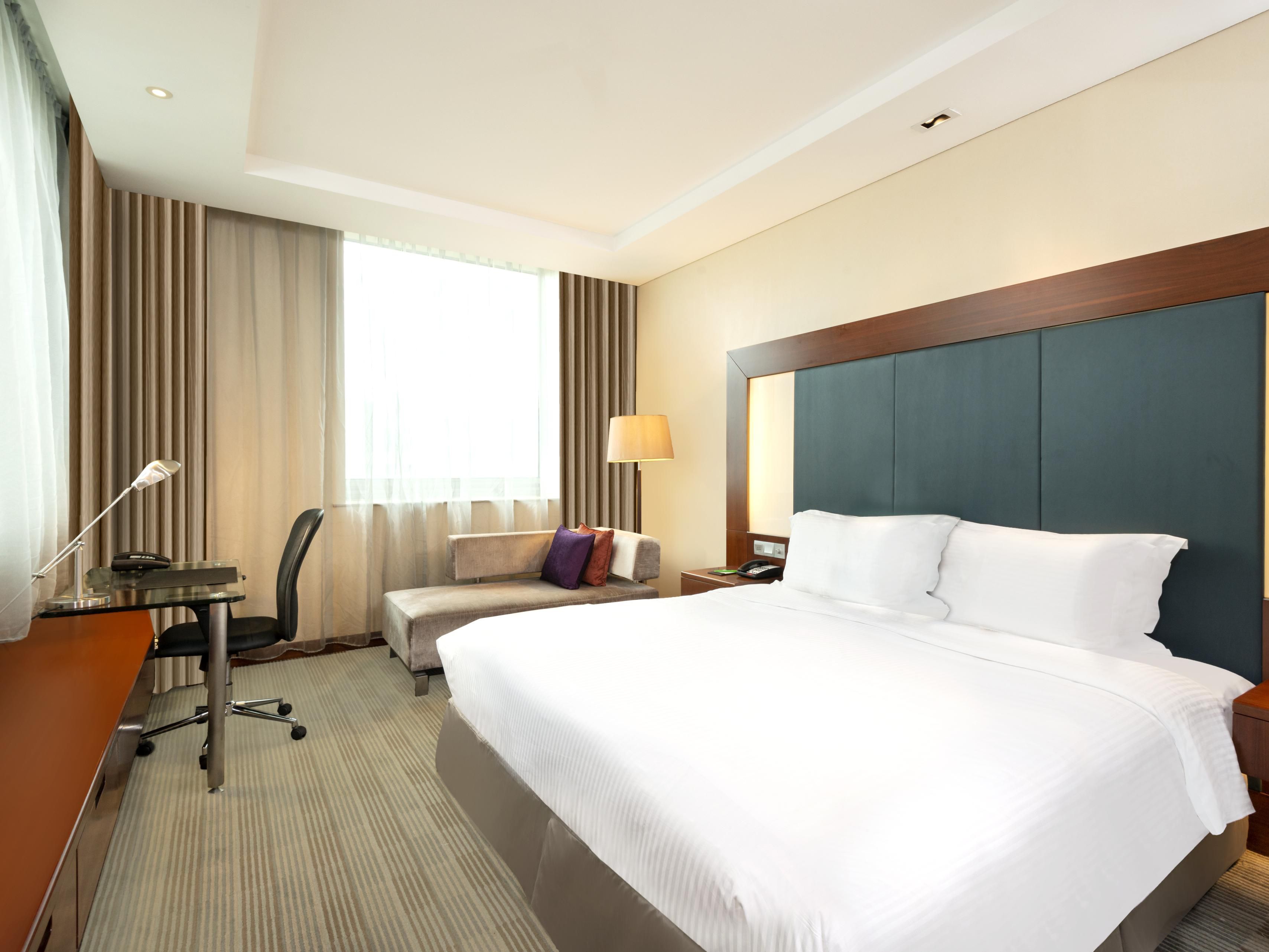 Holiday Inn Shanghai Pudong - Image3