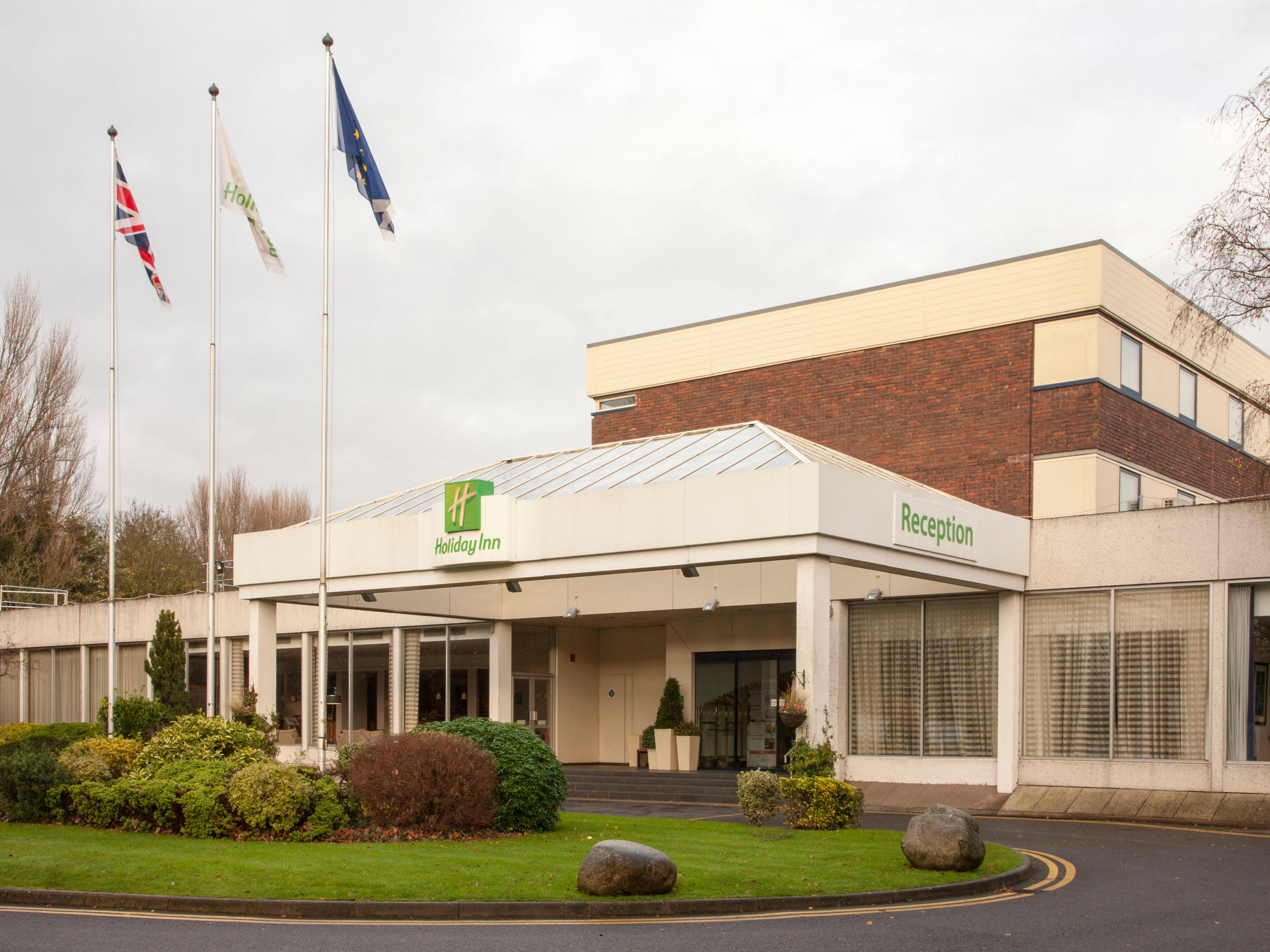 The safety of our guests and employees is our number one priority and we would like to re-assure you that measures are in place to provide a clean, safe and welcoming environment in our hotel. Find out more by clicking 'Learn More' below. 