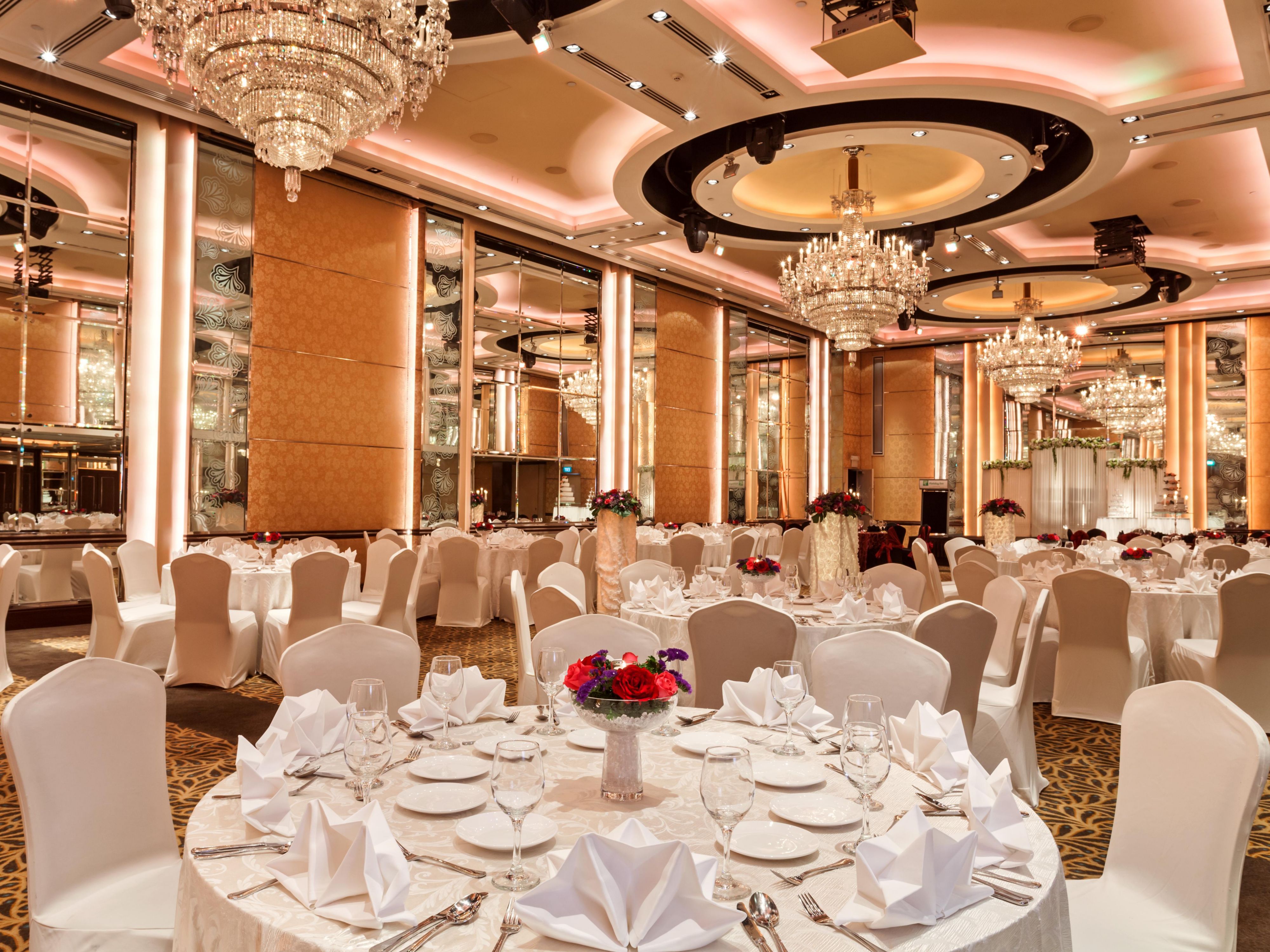 Host your corporate and social events at our strategically located venue in the heart of the city, where every detail is meticulously arranged to ensure an exceptional experience with outstanding service.