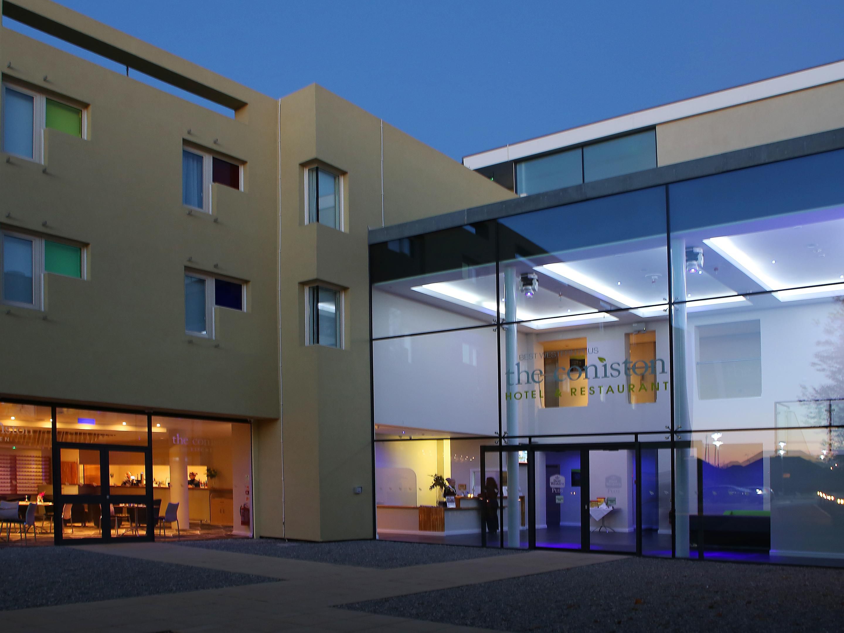 Ngoại thất khách sạn