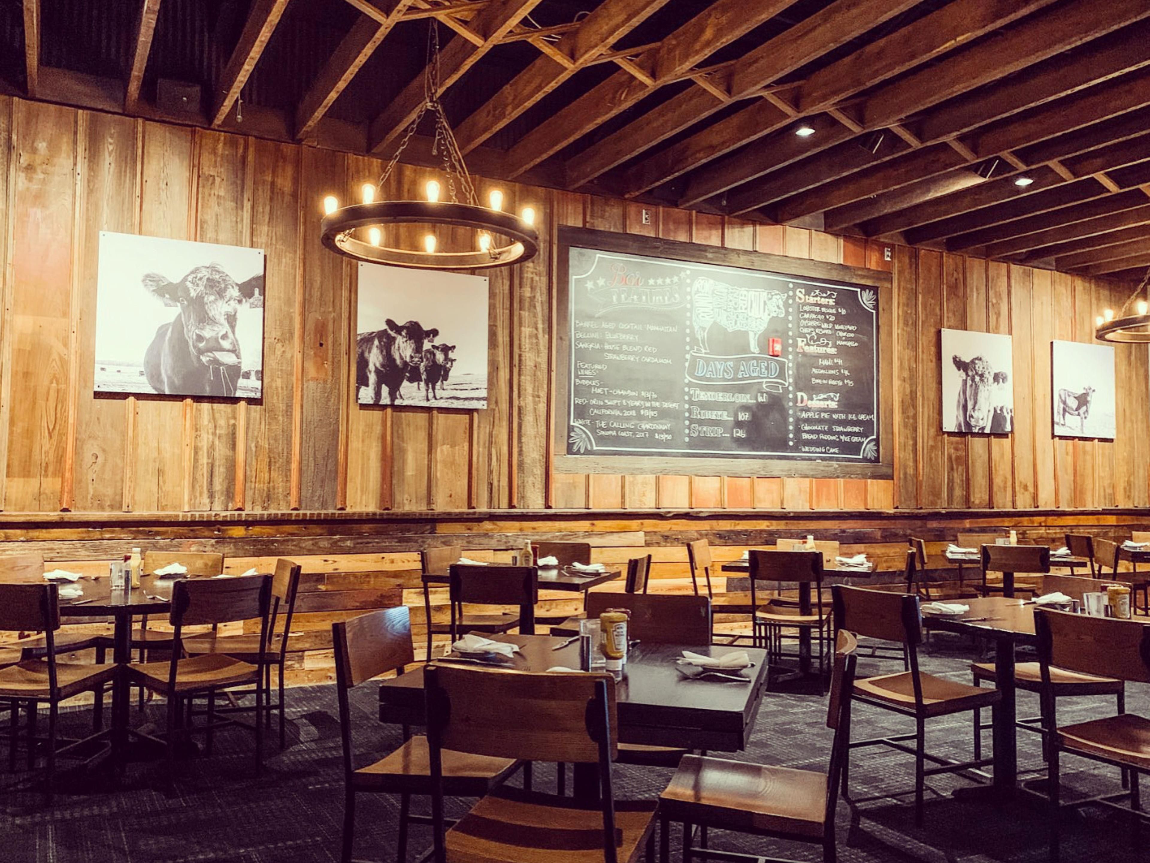 Full-Service Hotel St. Louis | Holiday Inn St. Louis SW &ndash; Route 66