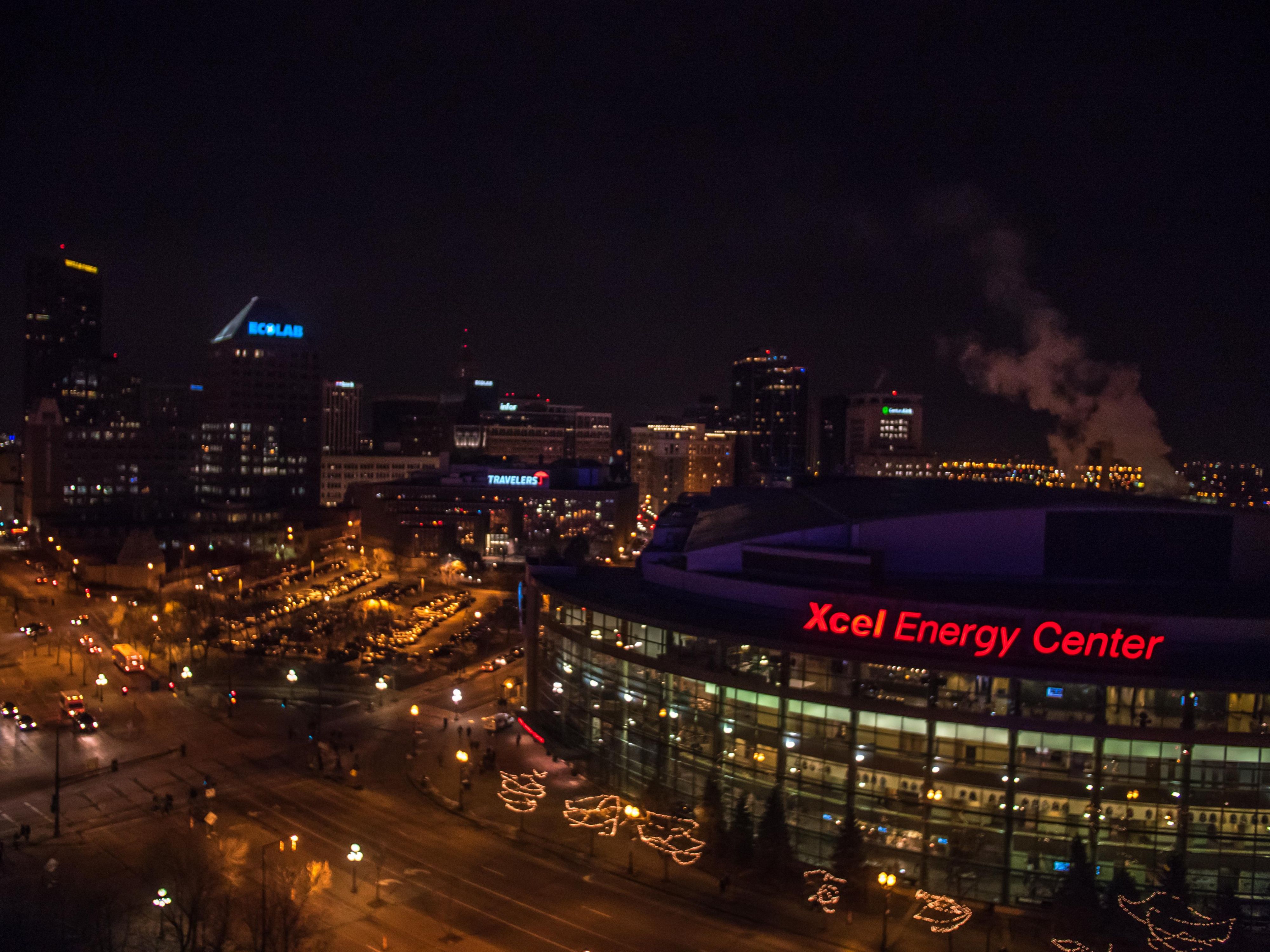 Enjoy the Xcel Energy Center to the fullest by leveraging the unbeatable convenience of staying across the street! Xcel hosts phenomenal events such as concerts, along with MN Wild and PWHL games. Our downtown location also offers 10+ restaurants and bars within two blocks!
