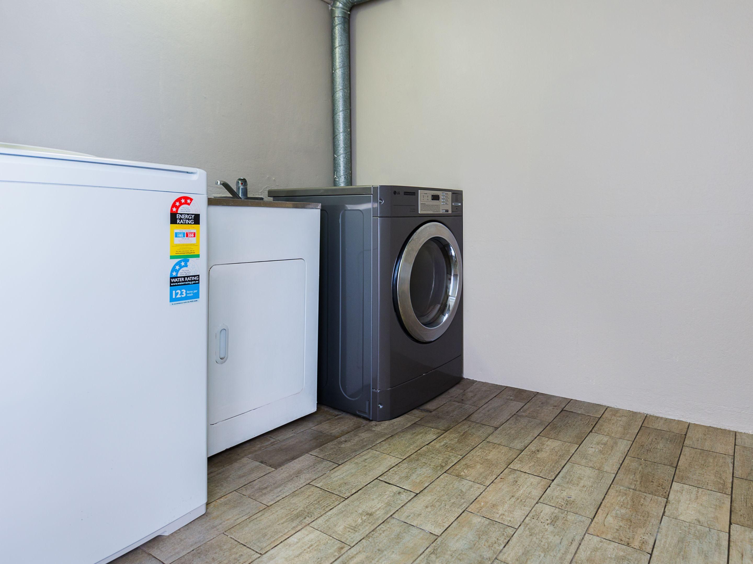 Take advantage of our complimentary self-service laundry facilities, complete with washers and dryers. Say goodbye to laundry worries and free up valuable time for your business or leisure pursuits. Enjoy the convenience and ease of keeping your clothes fresh and clean during your stay.