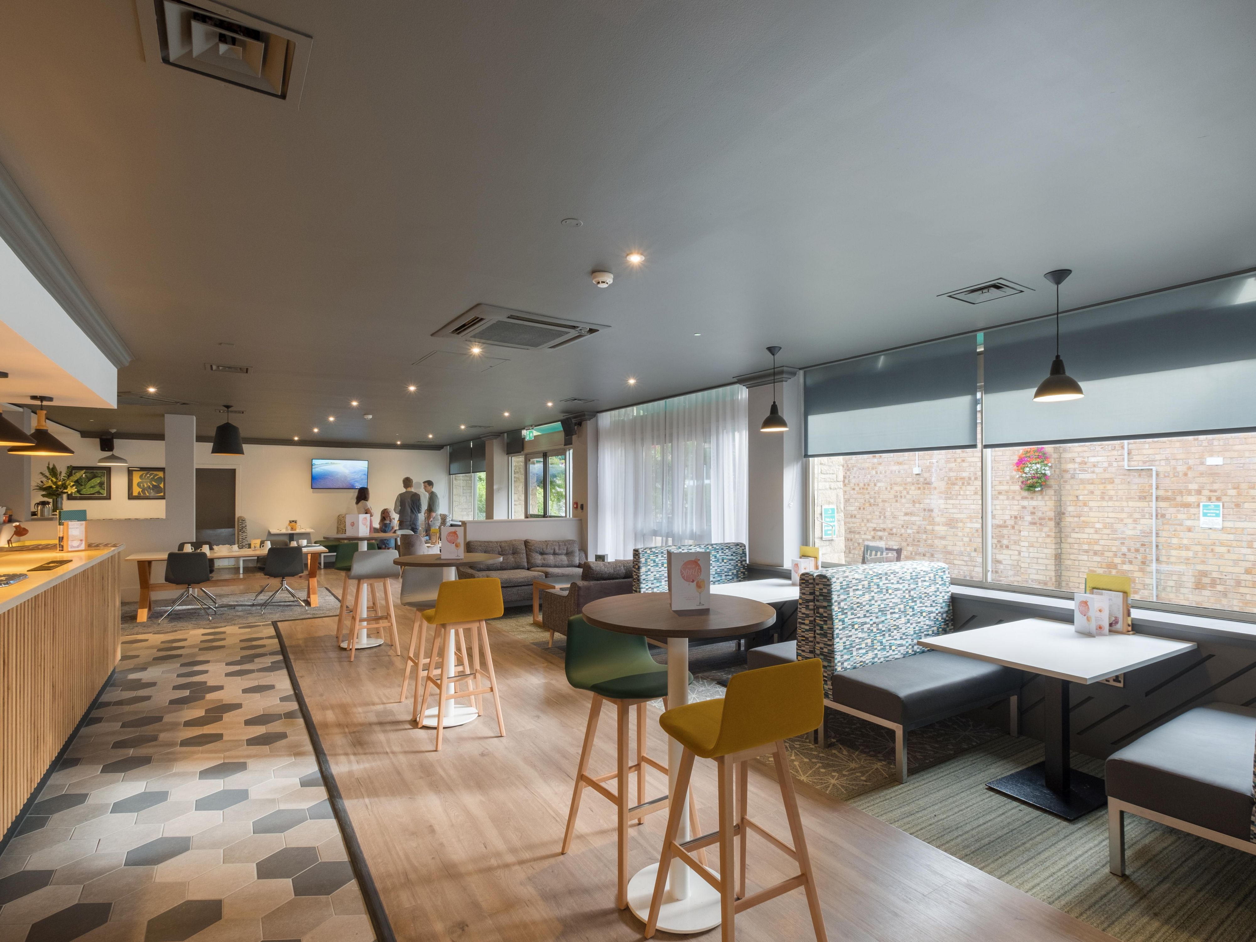 Our bright and modern, open-plan restaurant offers a warm welcome and exceptional service. Here you can enjoy a cooked selection from the breakfast buffet plus a range of continental items including fresh fruit and pastries. We also have outdoor seating so you can enjoy a spot of al fresco dining on warmer days. 