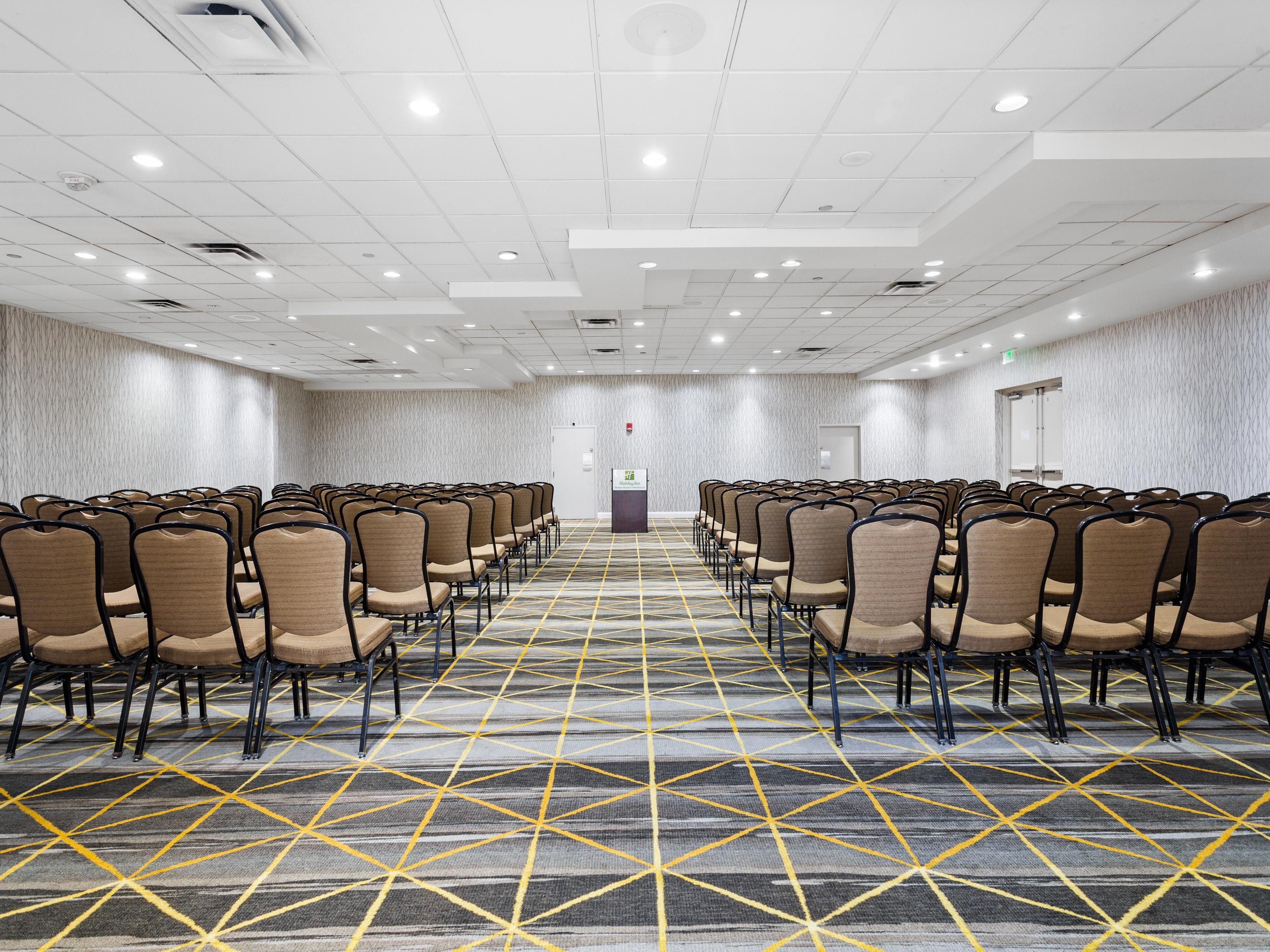 The Holiday Inn Tampa Westshore - Airport Area offers over 12,000 square feet of flexible meeting and event space, making it an ideal venue for conferences, training sessions, and social gatherings. The meeting spaces are situated on the ground floor, ensuring dedicated access and ample parking. With a variety of room sizes and configurations.