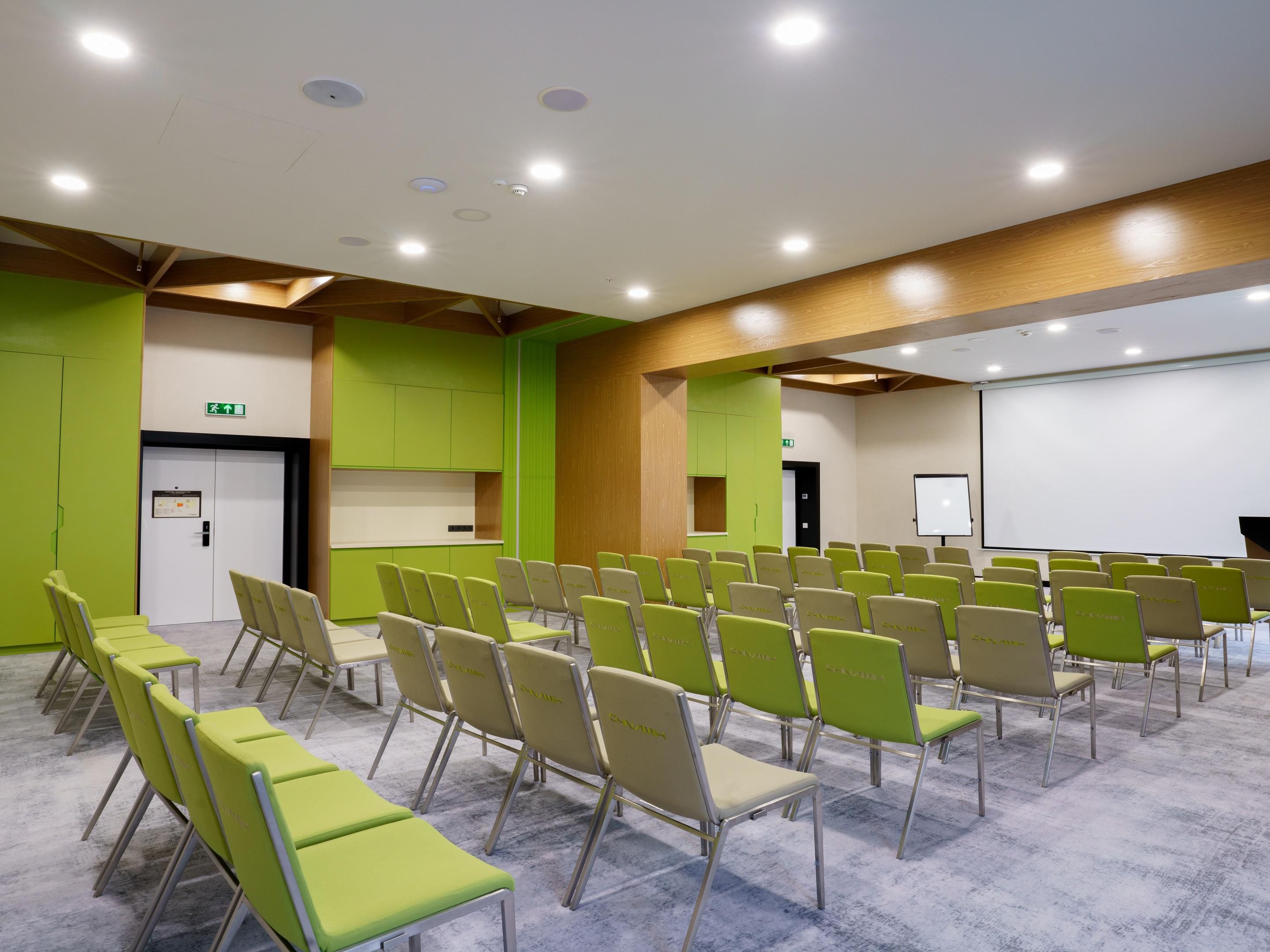 Welcome to bright and modern spaces with natural light that'll fill you with inspiration. An additional charm to your event will be given by a stunning view of the elegant Boulevard residential area and hot, freshly made croissants at the coffee break. As a pleasant bonus, there is all-season terrace to talk over a cup of coffee.